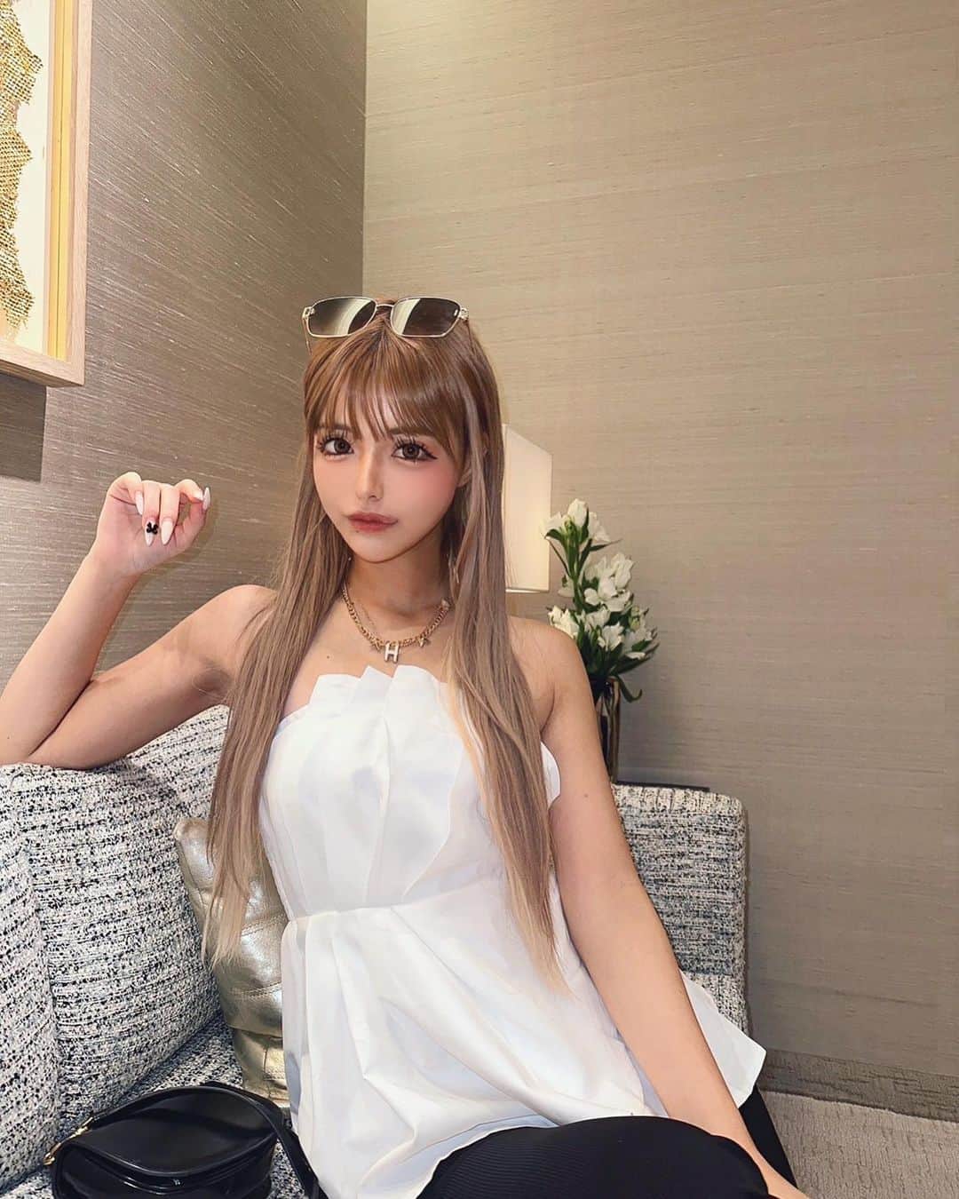 アンジェリカのインスタグラム：「SHEINコーデ紹介🤎🤎  👗1枚目:18770154♡  👗2枚目:11520519♡ ┈┈┈┈┈┈┈┈┈┈ 👗3枚目:9801101♡  👗4枚目:11091613♡  クーポンコード　ange1115 🤎 クーポンコード情報　割引率：お買い上げ金額1～5,999円まではセール価格より15%OFF、6,000円以上は20%OFFが適用されます 利用期限：公開日〜12月31日  #SHEINforAll #SHEIN #SHEINpartner #ad #今日のコーデ #OOTD  shein_jp」