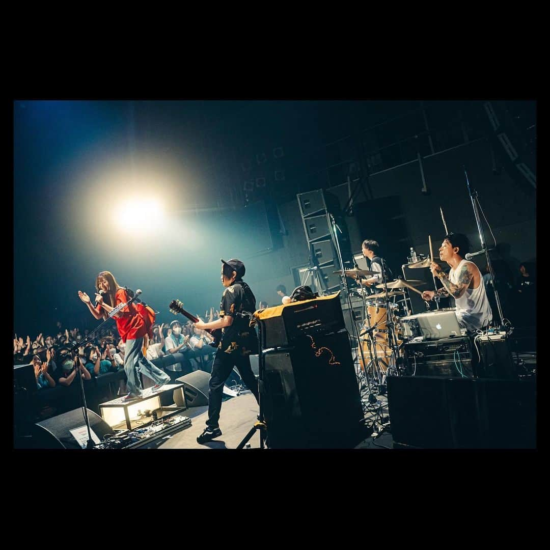 MOSHIMOさんのインスタグラム写真 - (MOSHIMOInstagram)「. 2023.09.29 Spitz×VINTAGE ROCK std. presents 「豊洲サンセット 2023」 豊洲 PIT  photo by @teru_ttm」9月30日 18時44分 - moshimo_band