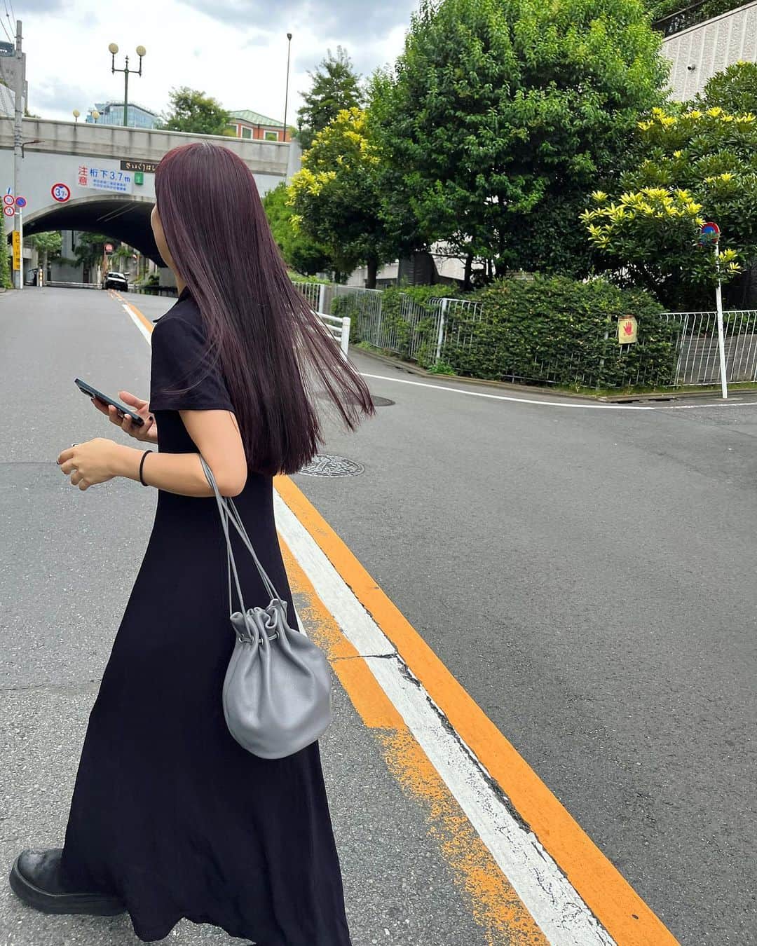 のインスタグラム：「#WHERE」