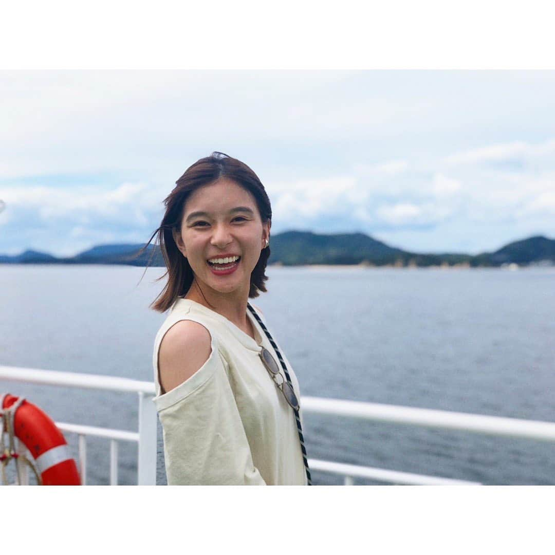 芳根京子さんのインスタグラム写真 - (芳根京子Instagram)「思い出もういっちょ！🏝️🌼  9月も頑張った！ 10月も頑張ろうね💐」9月30日 19時01分 - yoshinekyoko