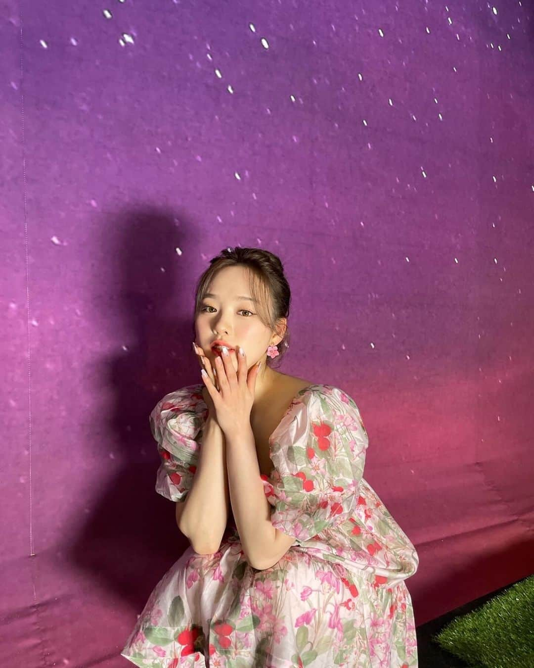 NiziUさんのインスタグラム写真 - (NiziUInstagram)「💖💟💟💟💖  #🐣」9月30日 10時21分 - niziu_artist_official