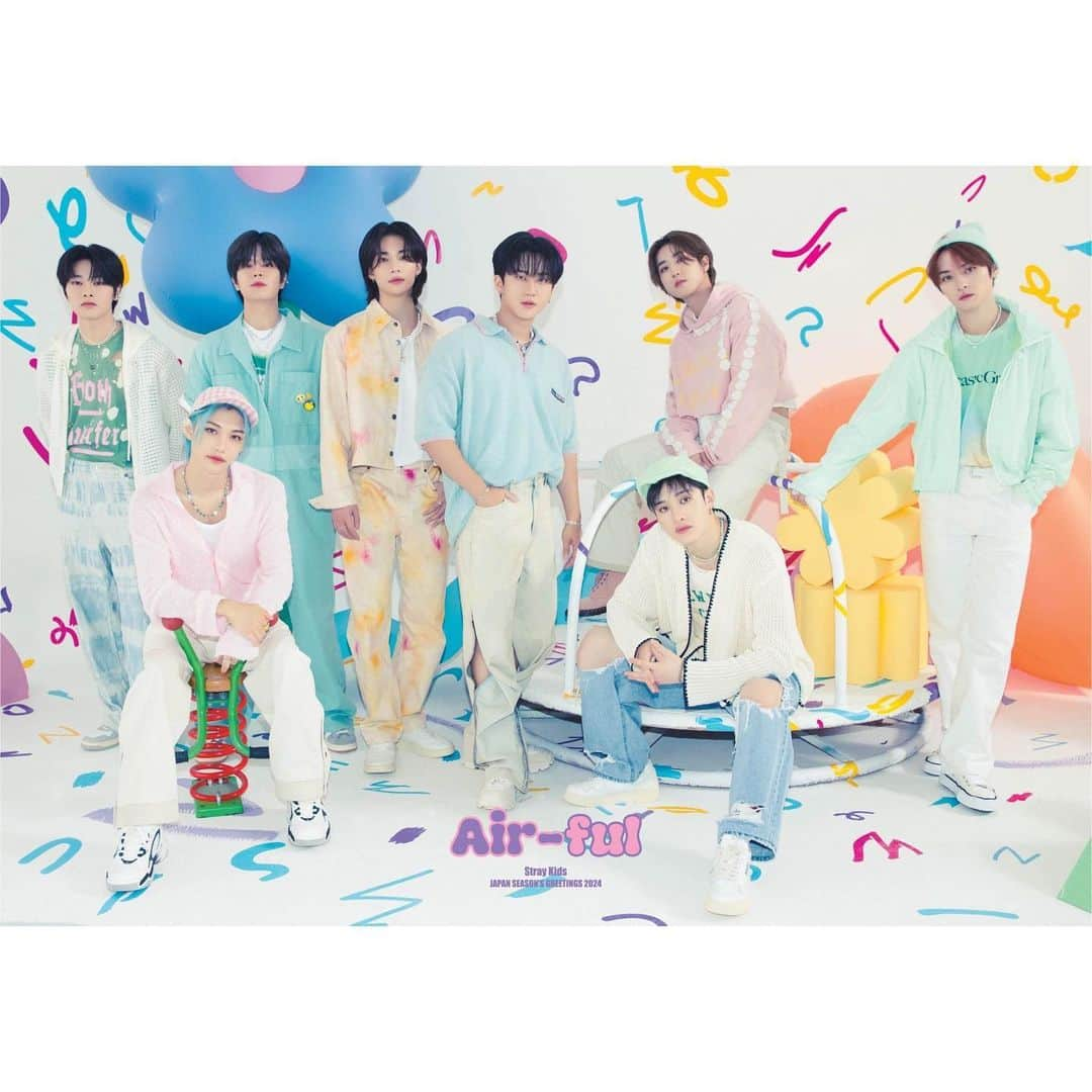 Stray Kidsさんのインスタグラム写真 - (Stray KidsInstagram)「Stray Kids JAPAN SEASON’S GREETINGS 2024 "Air-ful"   Teaser Image   #StrayKids #スキズ #JAPAN_SEASONS_GREETINGS_2024 #Airful」9月30日 10時27分 - straykids_official_jp