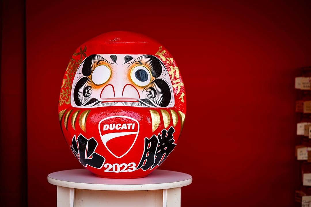 Ducati Japanさんのインスタグラム写真 - (Ducati JapanInstagram)「MotoGP日本グランプリDAY2 ドゥカティPRブースでお待ちしております！  #ドゥカティいいじゃん #ForzaDucati #MotoGP #Ducati #ドゥカティ #バイクレース #japaneseGP」9月30日 10時27分 - ducatijapan