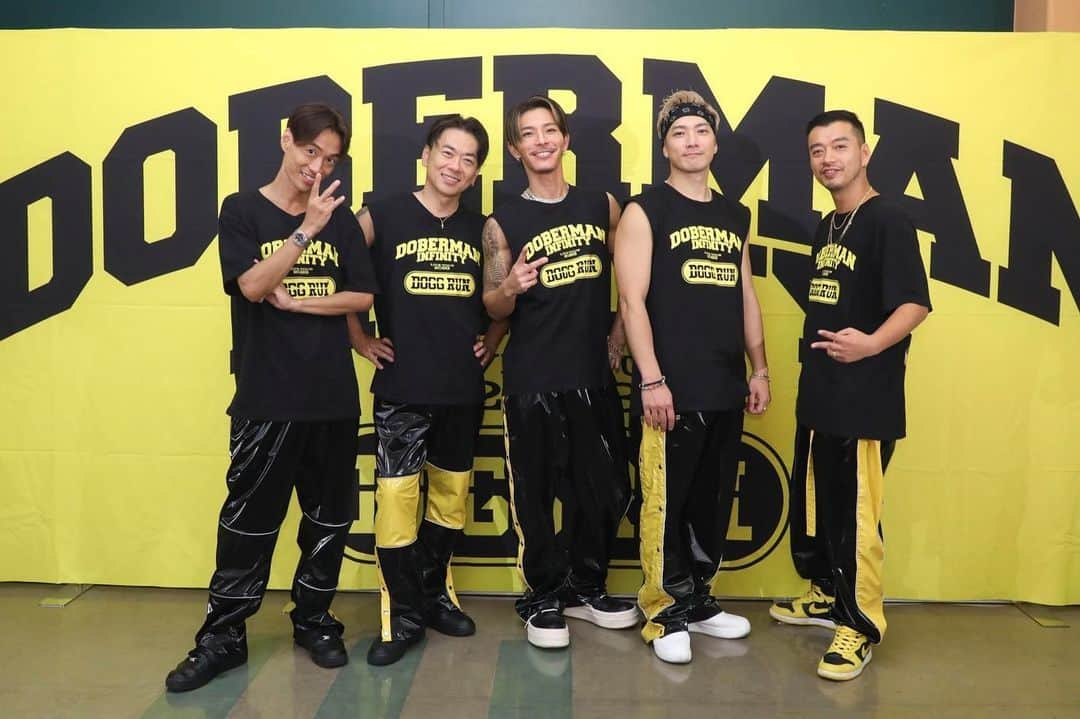 GSさんのインスタグラム写真 - (GSInstagram)「2023.9.29🎤  DOBERMAN INFINITY LIVE TOUR 2023  ''DOGG RUN"  5ヵ所目　福岡  Next stop is Nagoya.  #dobermaninfinity  #doggrun  #d6」9月30日 10時59分 - di_gs_official