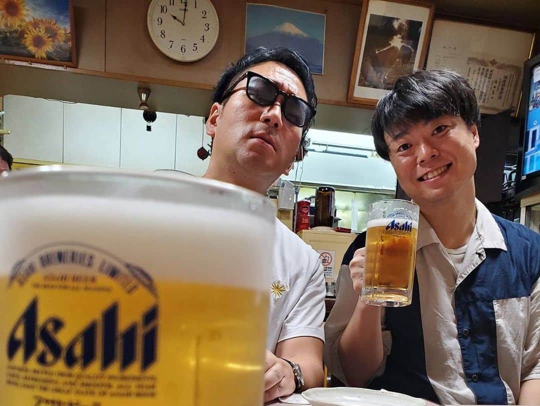 武智正剛さんのインスタグラム写真 - (武智正剛Instagram)「昨日はNGK初舞台選手権でした。偉そうながら審査員させて頂きました。みんな面白い。審査員出来る立場じゃない。でも芸歴上やるしかないと言う気持ちでやりました。 終わりで珍しいメンバーで飲みに行きました！楽しかったけど飲み過ぎた。。 #ライス田所 #ぐろう #くらげ渡辺」9月30日 11時04分 - supamaradonatake