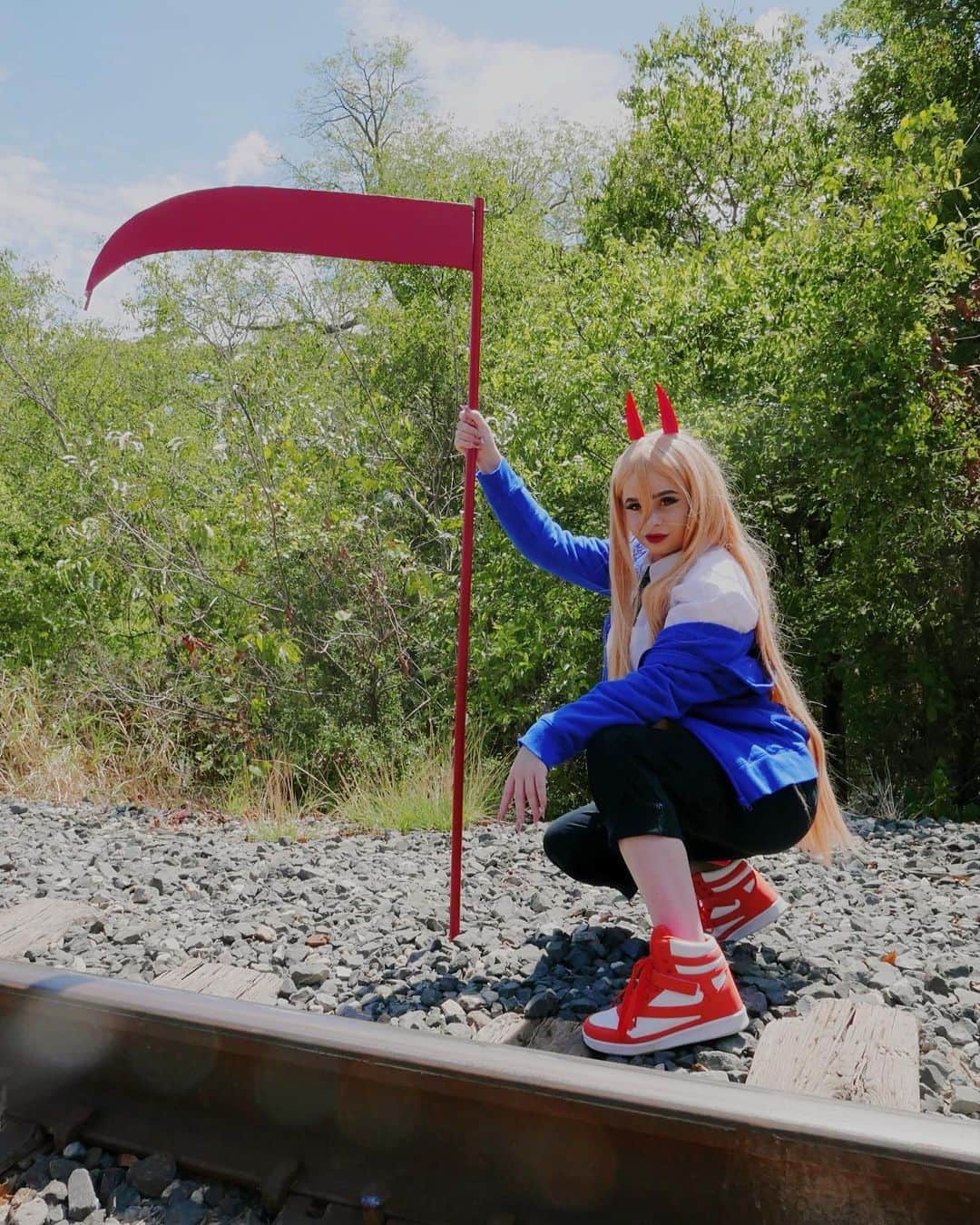 レベッカのインスタグラム：「Late post but let’s see how this goes」