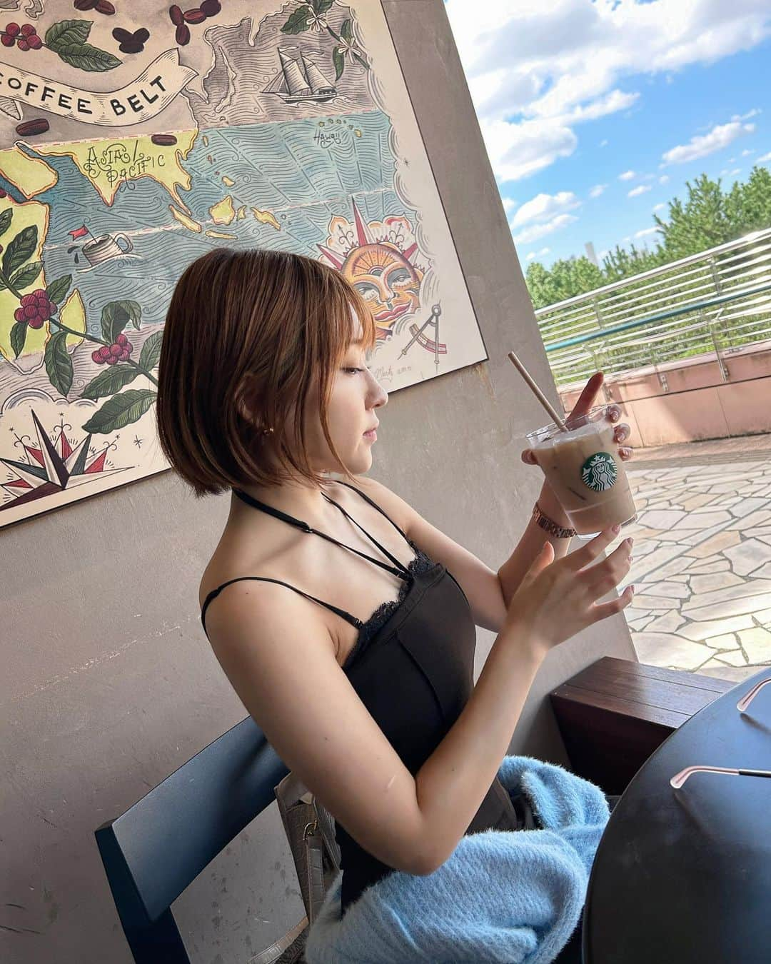 内田眞由美のインスタグラム：「🗽✨」