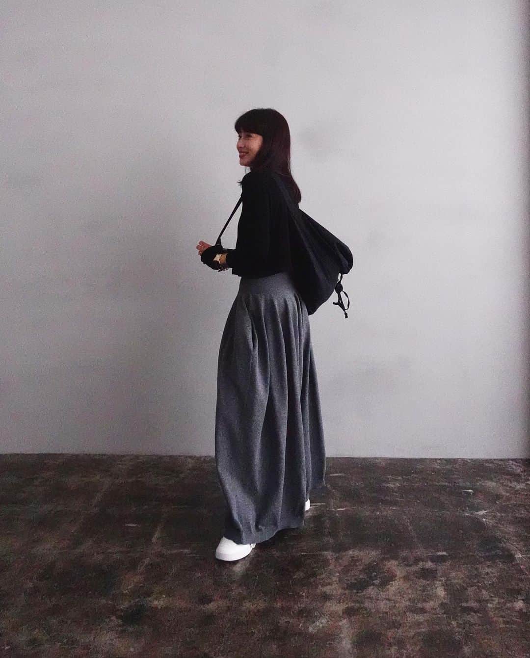 JUNNAのインスタグラム：「大阪POP UP STOREノベルティbag♡  #etre_popup  #ETREパウダリーショートプルオーバー /大阪限定カラー  #etretokyo」