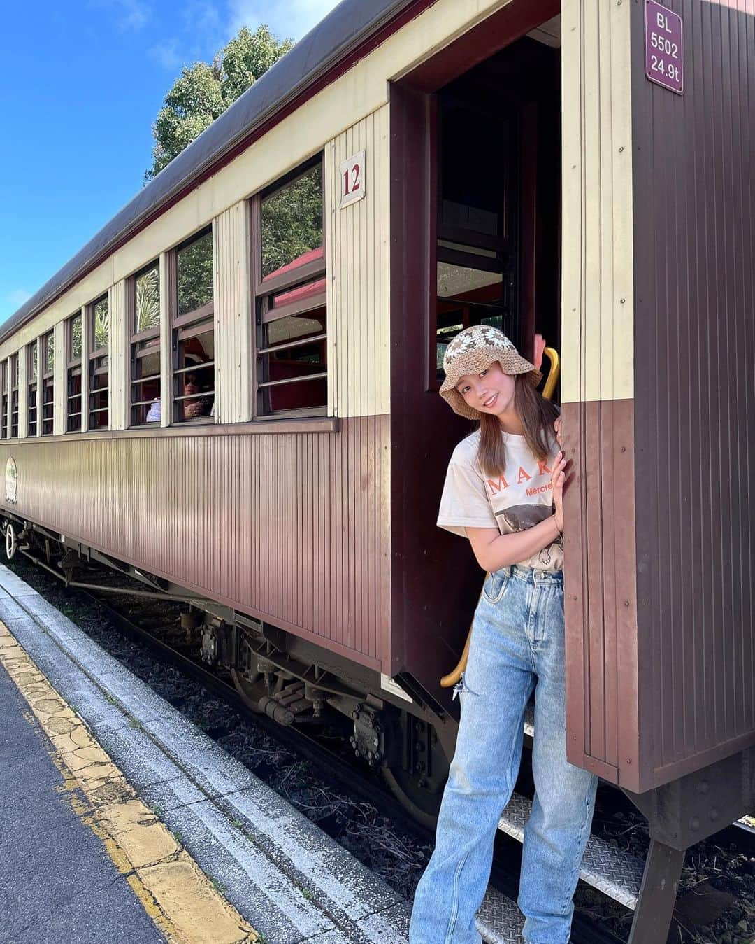 水越愛華さんのインスタグラム写真 - (水越愛華Instagram)「🚃Kuranda Scenic Railway  #kuranda #kurandascenicrailway  #キュランダ #キュランダ鉄道」9月30日 12時16分 - iamemika21