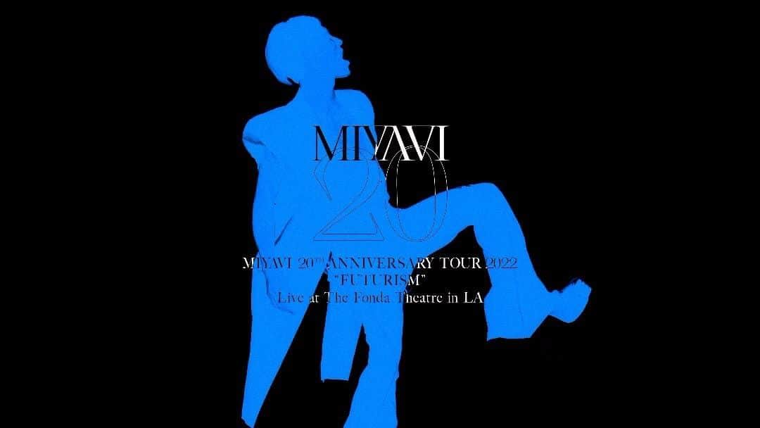 MIYAVI（石原貴雅）のインスタグラム：「. 💿ライブBlu-ray 「MIYAVI 20th Anniversary Tour 2022 “Futurism” - Live at The Fonda Theatre in LA」 よりNo Sleep Till Tokyoをチラ見せ😌🔥  お客様のニックネーム＋直筆サイン入り L判生写真つきのお申し込みは 本日9月30日(土）23:59まで💨  ＿＿＿＿＿＿＿＿＿＿＿＿＿＿＿＿＿＿  ★ライブBlu-ray 「MIYAVI 20th Anniversary Tour 2022 “Futurism” - Live at The Fonda Theatre in LA」  【価格】 16,500円（10%税込）／15,000円（税抜）  【商品内容】 ●Blu-ray （ライブ本編＋撮り下ろしインタビュー収録） ●フォトブック（ロサンゼルス公演のライブ写真＋北米ツアーオフショット使用） ●トートバッグ ●メタルキーホルダー ●バンダナ ●ステッカーセット ※画像はイメージです。実際の商品とはデザイン・仕様が一部異なる場合がございます。  【特典内容】 お客様のニックネーム＋直筆サイン入り L判生写真 ＊全5種のうちランダムで1種を同梱  【特典付き商品 注文受付期間】 2023年9月1日(金）～9月30日(土）23:59 ※受付時間は、予告なく前後する可能性がございます。ご了承ください。 ※10月1日(日)以降にご注文いただいたお客様は「お客様のニックネーム＋直筆サイン入り L判生写真」対象外となります  【注文方法】 ・FC会員限定ご注文ページ https://japan.miyavi.com/1/login/?url=https%253A%252F%252Fjapan.miyavi.com%252Fnews%252Fdetail%252F15400  ・9月ツアーご来場者さまポスター・チラシURLよりご注文  ⭐️ MIYAVI　オフィシャルファンクラブご入会はこちら https://japan.miyavi.com/feature/entry  【商品お届け日】 2023年12月中予定 ※商品のお届け日は変更となる場合がございます  #MIYAVI #futurism  #fondatheatre  #bluray  @miyavi_ishihara」