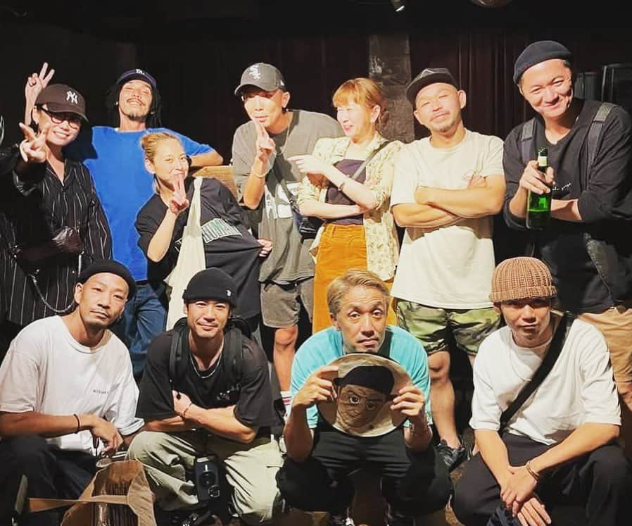 DJ SANCONさんのインスタグラム写真 - (DJ SANCONInstagram)「昨夜 渋谷 @theroom_shibuya  GLOBAL RHYTHMS 15周年 皆さんおおきに🙌 最高な仲間に感謝🙏  thank you last night tokyo shibuya  night club @theroom_shibuya  #tokyonight #tokyonightlife #tokyosibuya  #tokyotonightclub #sibuyatheroom #djsancon  #nightlife #tokyointernationalparty #internationalparty」9月30日 13時05分 - djsancon