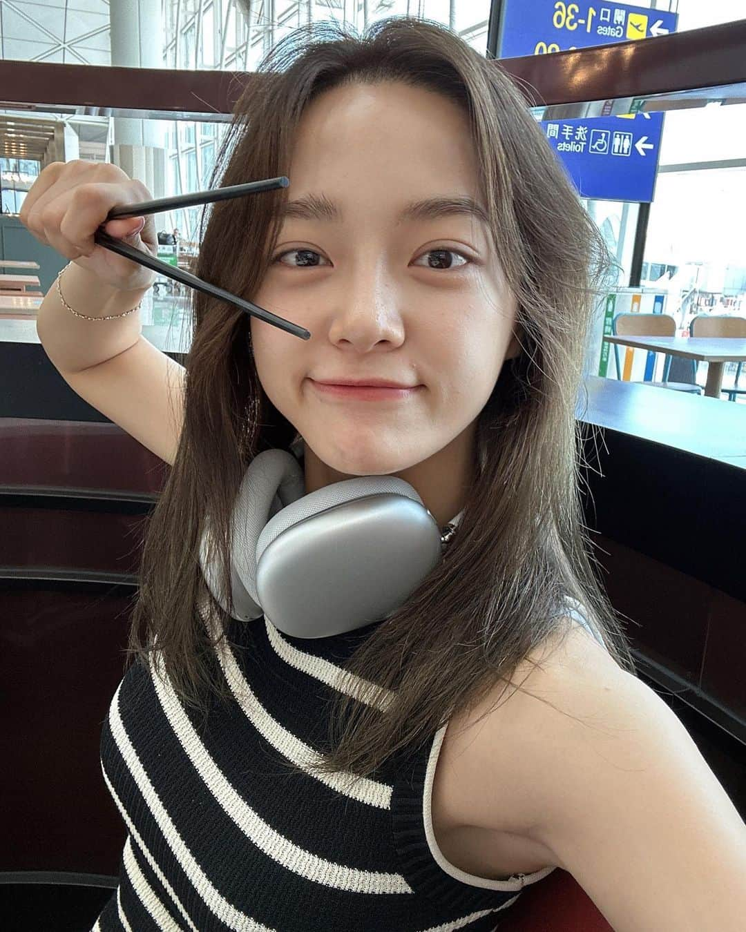 キム・セジョン（Gugudan SeMiNa）のインスタグラム：「마닐라로 🛩️」