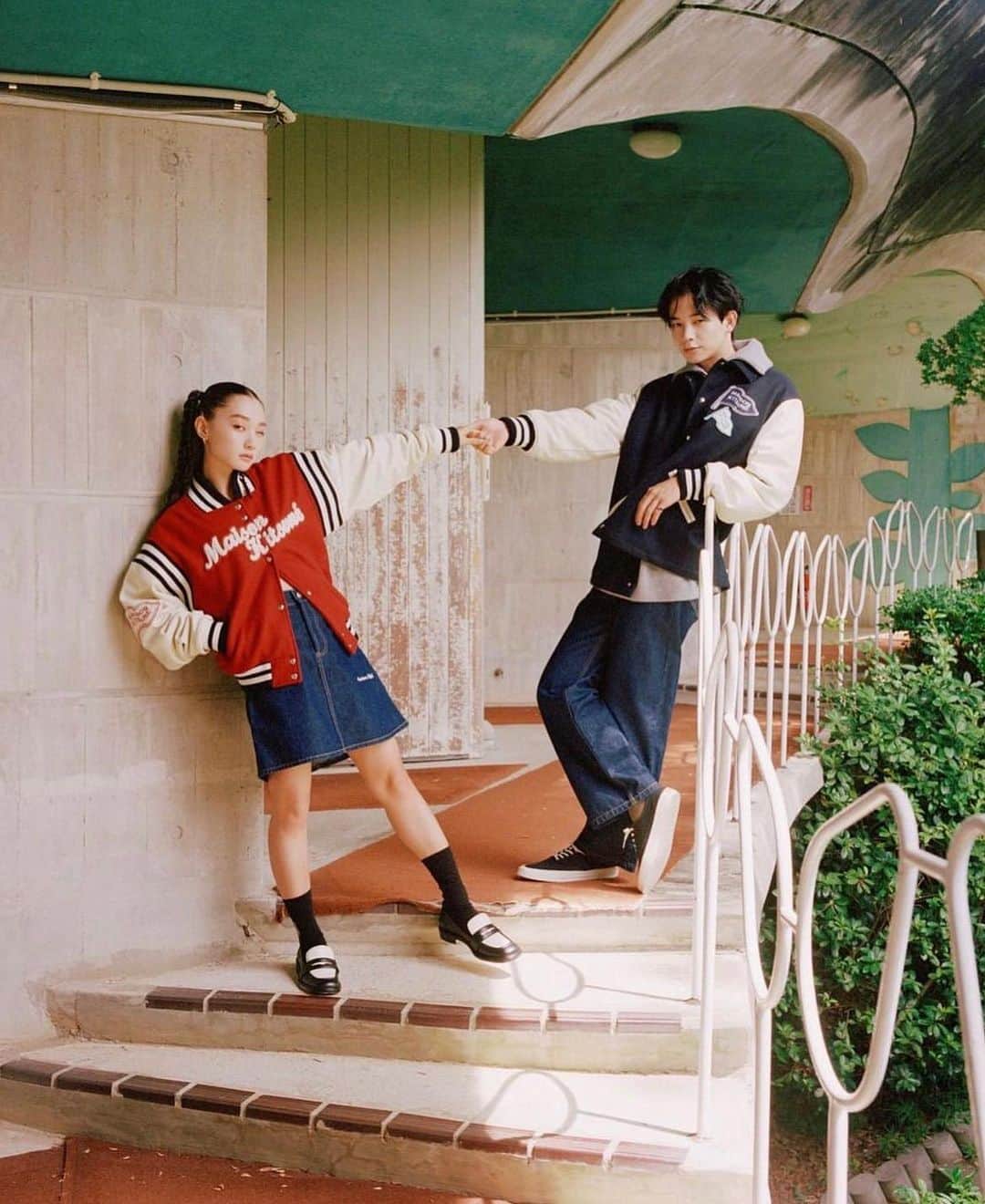 新野尾七奈さんのインスタグラム写真 - (新野尾七奈Instagram)「@ellegirl_jp × @maisonkitsune   "カップルで着こなす「メゾン キツネ」のモダンプレッピーな秋ルック" ELLEgirl記事にて公開されてます🦊  ユニセックスなアイテムも多く終始可愛かった〜👗😍❤️ ストーリーリンク貼ってます！ みてね〜！  Photo/HOUMI SAKATA Styling/AI SUGANUMA Hair/MIHO EMORI Makeup/TAMAYO YAMAMOTO　 with Model/ YUDAI SHIMAMURA  ありがとうございました❤️」9月30日 14時45分 - nanagirl7