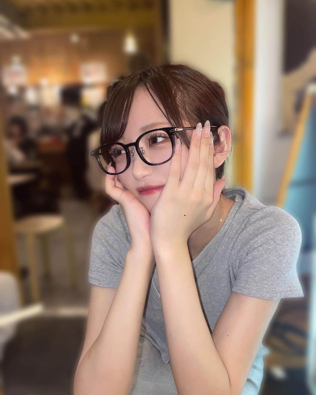 のインスタグラム：「親友ちゃんとハシゴ旅した🥢」