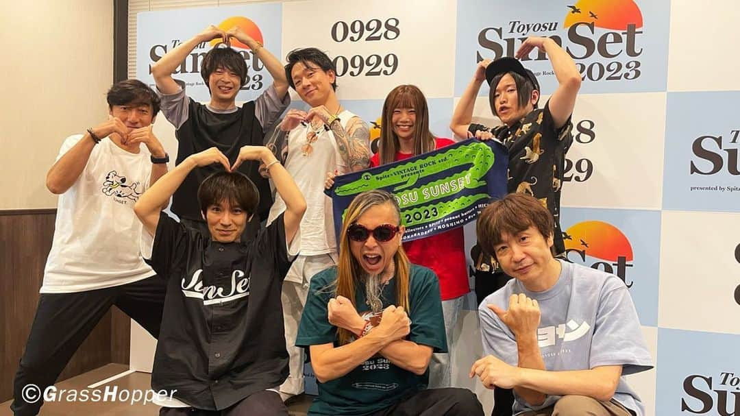 スピッツのインスタグラム：「ありがとうございました♪  #MOSHIMO @moshimo_band   ――――――――――――――――――― #豊洲サンセット2023 2023.9.29 at 豊洲PIT ―――――――――――――――――――」