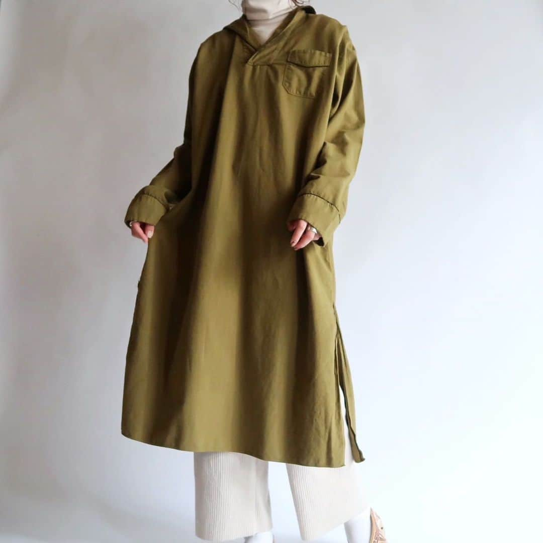 TheSunGoesDownのインスタグラム：「french over dyed smock /olive  staff 157cm」