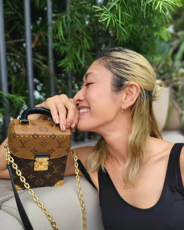 山田優さんのインスタグラム写真 - (山田優Instagram)「THX　for　LOUISVUITTON❤️❤️❤️  #LouisVuitton  #LVBlossom  #LVFineJewelry」9月30日 15時52分 - yu_yamada_