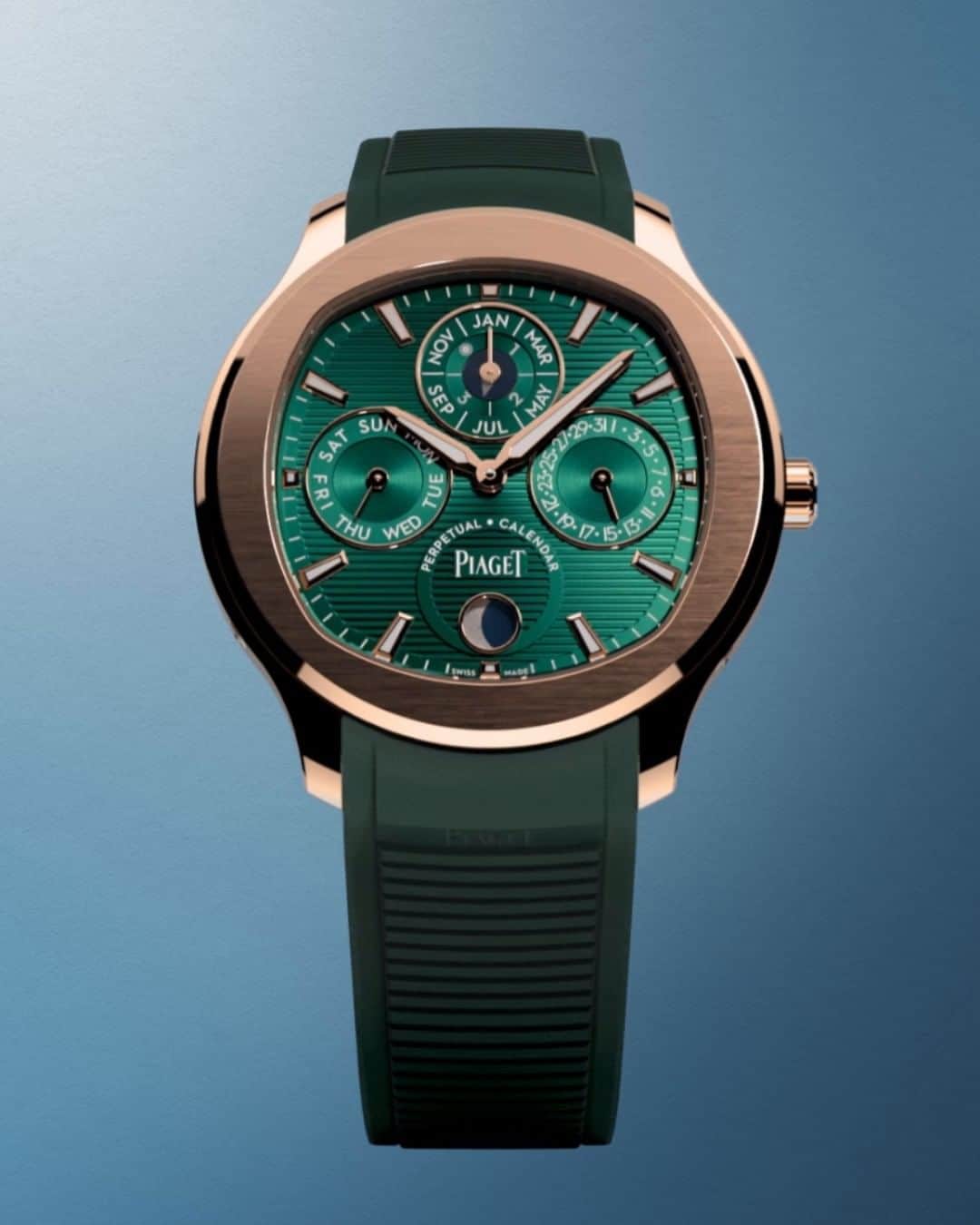 ピアジェのインスタグラム：「Ultra-thin movements, a dark emerald green guilloché dial, and Super-Luminova indexes and hands make Polo Perpetual Calendar a masterpiece of watchmaking.  #Piaget #MaisonOfExtraleganza #PiagetPolo #InstinctOfDistinction」