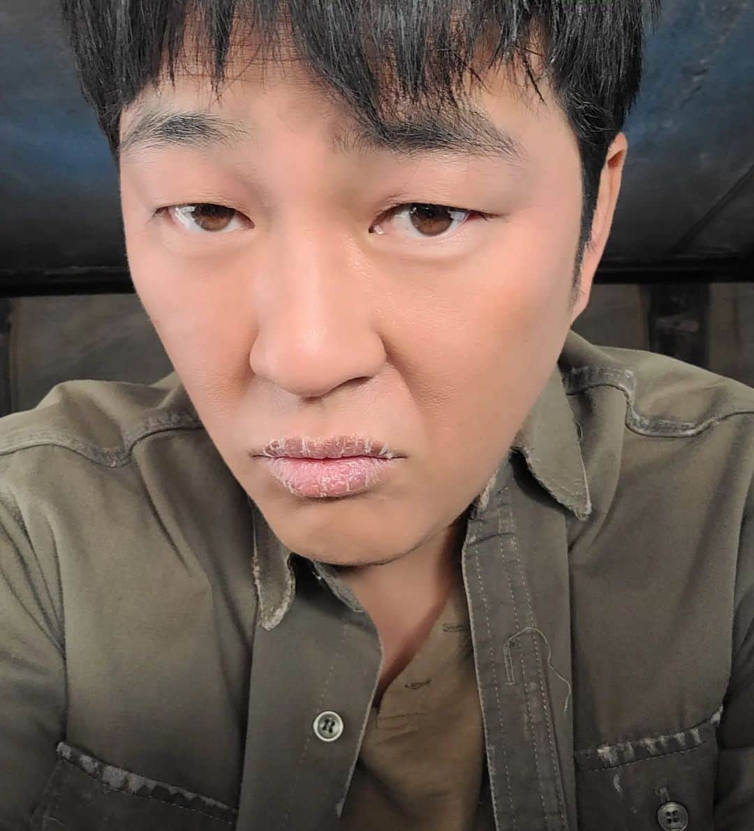 パク・クァンヒョンさんのインスタグラム写真 - (パク・クァンヒョンInstagram)「풀어 주시라요ㅜㅜ  #박광현 #몽골 #남으로가는길」9月30日 17時14分 - gwangparty