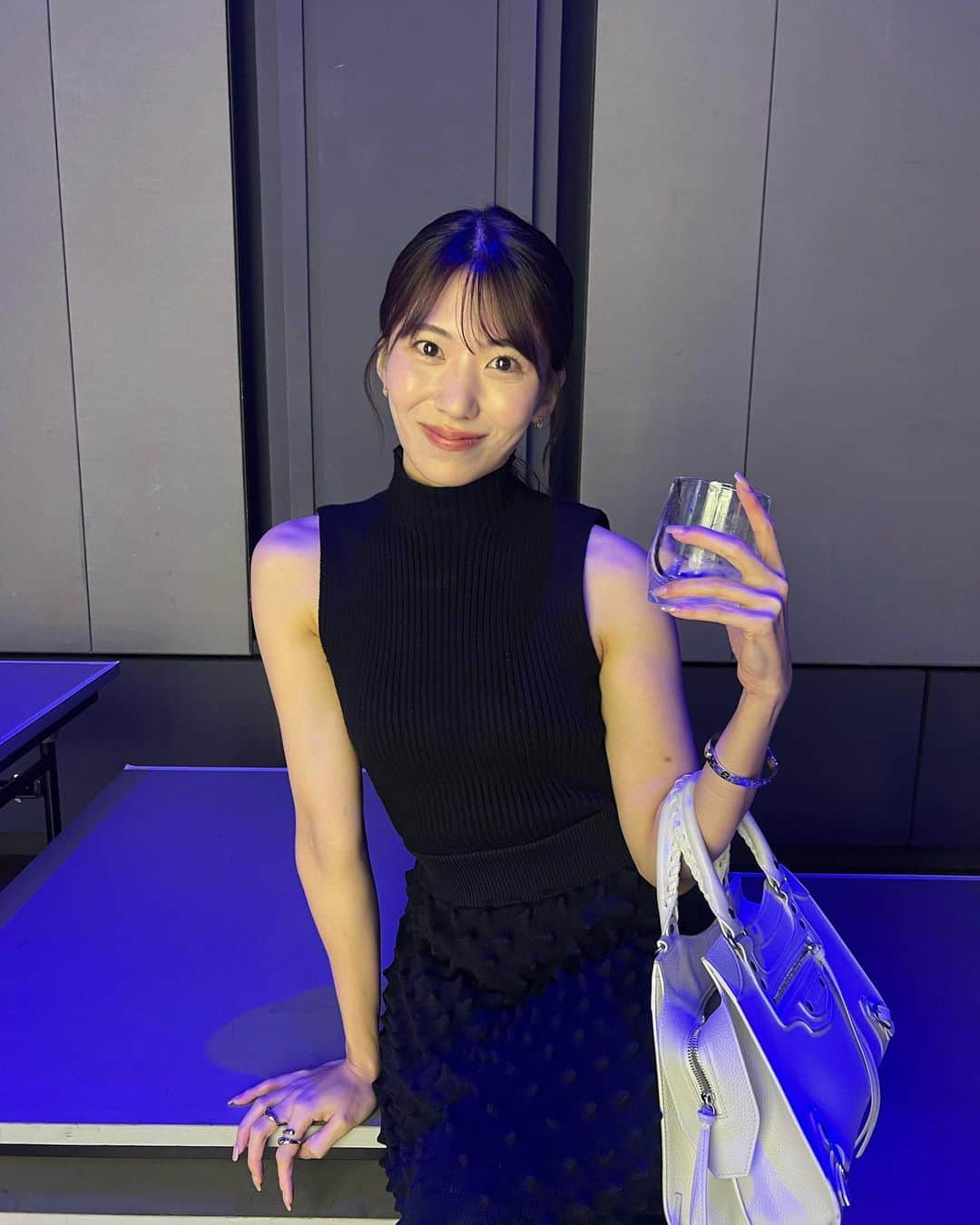 山岸逢花さんのインスタグラム写真 - (山岸逢花Instagram)「🥃💛🎨  @johnniewalkerjapan  × @gqjapan  × @yoshirotten   アートと音が融合する表現の世界🪐 お酒も美味しくて楽しかった！」9月30日 17時34分 - ayakayamagishi_