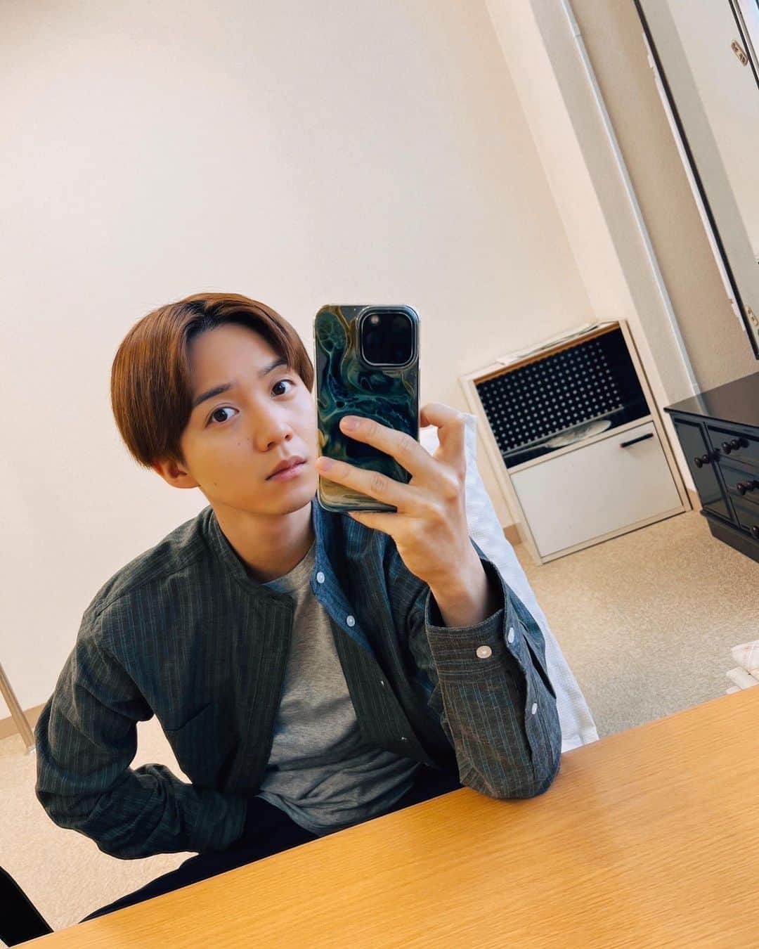小越勇輝のインスタグラム：「センター分け小越。 📸📸📸  #センター分け #センターパート　って言うのかな？ おしゃれさんは」
