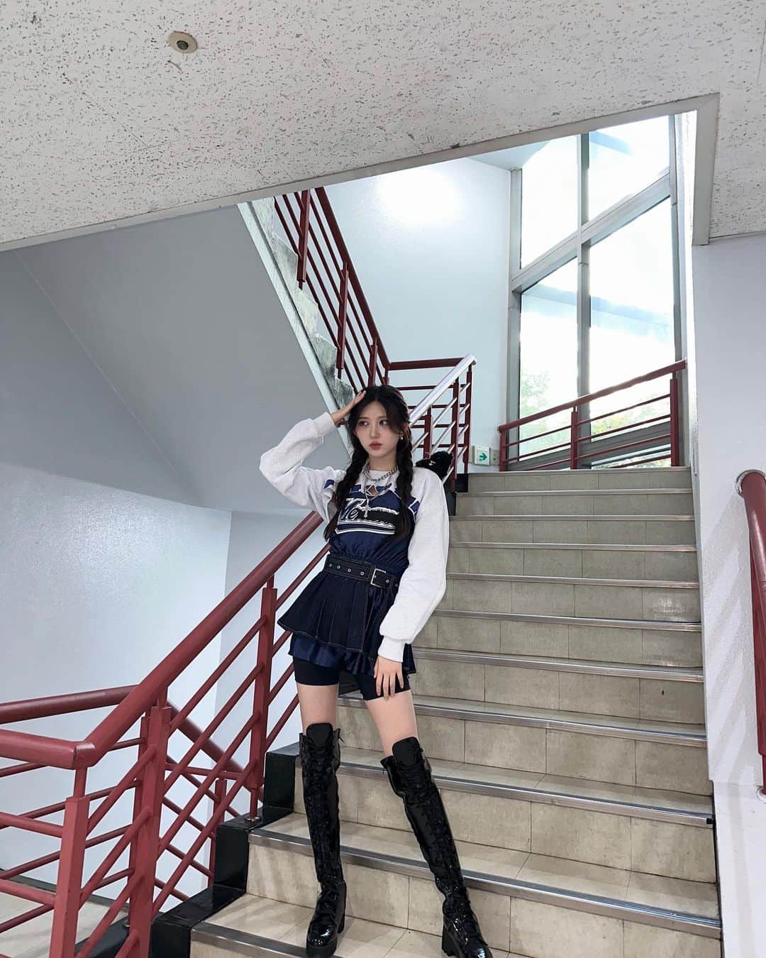 IVEさんのインスタグラム写真 - (IVEInstagram)「막방💕💕 1위도 너무 고마워요 다이브  #IVE #아이브 #アイヴ  #GAEUL #가을 #ガウル  #1stEP #IVEMINE #Eitherway #OfftheRecord #Baddie」10月29日 20時59分 - ivestarship