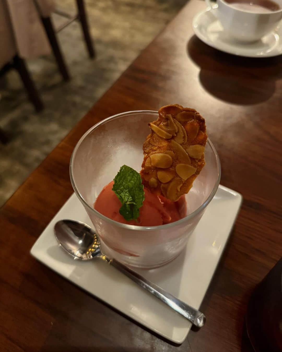 北川瑛里奈さんのインスタグラム写真 - (北川瑛里奈Instagram)「: : 🍷🍝 : : ☑ CERCHI : : しほみんが名古屋に来てくれたので 一緒に夜ご飯を食べに行きました🚗 : ずっと行ってみたかったお店だけど 中々ランチは行けないので夜行って来た🌙 : 前菜からデザートまで美味しかったー！ : 2人の写真もまた投稿します🤭💗 : : : : : : : #チェルキ #cerchi #italianfood #名古屋ディナー #金山グルメ #金山ランチ #金山カフェ #金山ディナー #名古屋グルメ #名古屋ランチ #名古屋ディナー #イタリアン」10月29日 21時00分 - elena_kitaoka