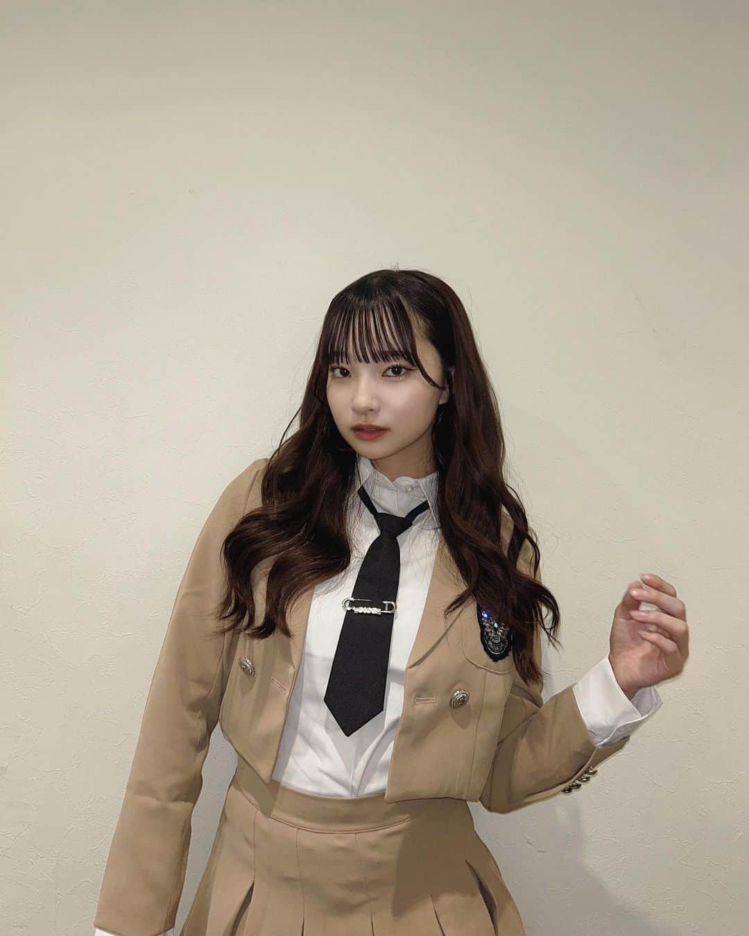 里仲菜月さんのインスタグラム写真 - (里仲菜月Instagram)「韓国制服めちゃかわだった🫶🫶🫶」10月29日 21時02分 - natsuki_satonaka