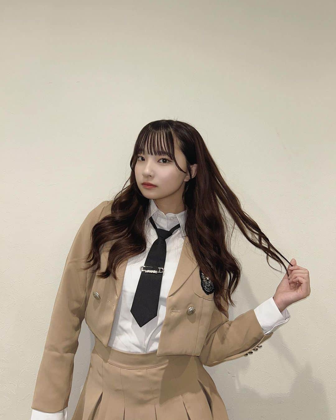 里仲菜月さんのインスタグラム写真 - (里仲菜月Instagram)「韓国制服めちゃかわだった🫶🫶🫶」10月29日 21時02分 - natsuki_satonaka