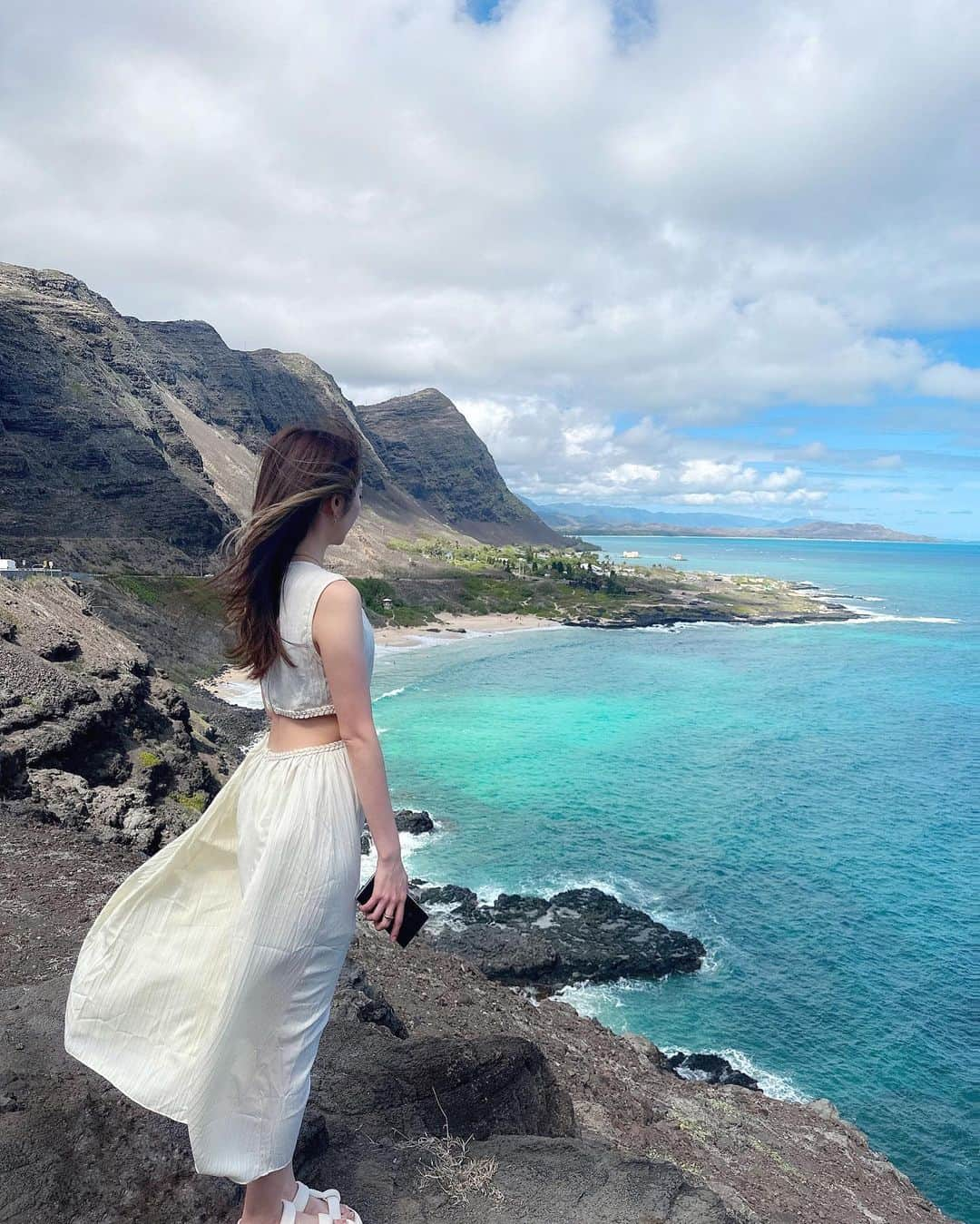 東海林里咲のインスタグラム：「. .  𓇼𓈒𓐍𓆡𓆉𓇼𓈒𓐍  in Hawaii  . .」