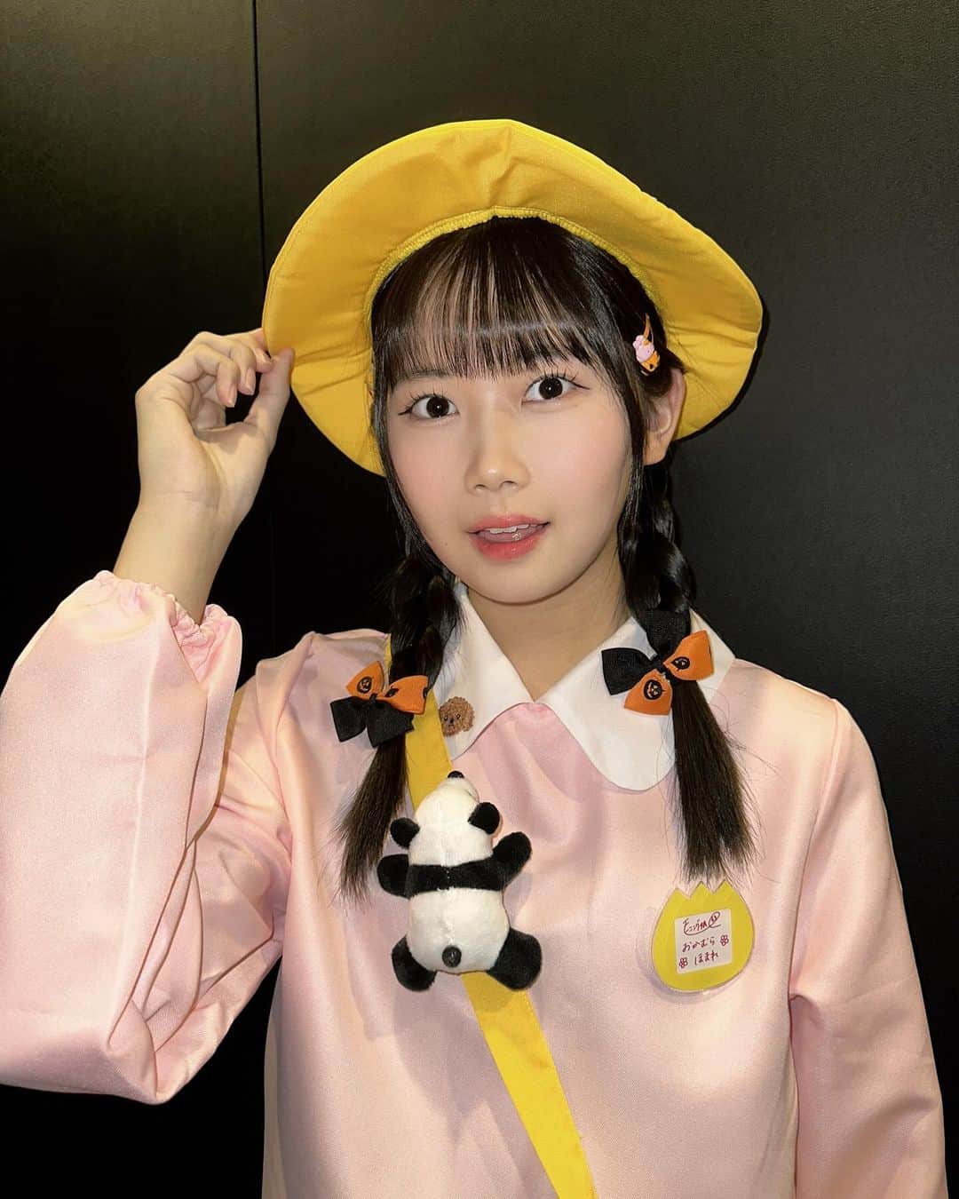 岡村ほまれさんのインスタグラム写真 - (岡村ほまれInstagram)「・ 盛りだくさん会ありがとう♡  今日はハロウィンが近いということで仮装しちゃったよ！！！  ほまめいで幼稚園児📛👧💗👭  #モーニング娘23  #morningmusume  #岡村ほまれ  #ほまたん #ほまたん優勝  #ハロウィン #ハロウィンコスプレ」10月29日 21時12分 - homare__okamura.official