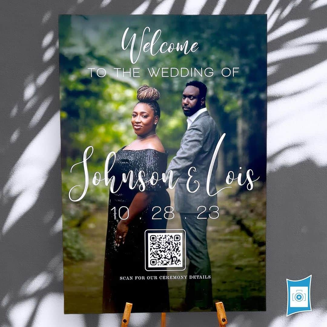 Ŝ Ŋ Ą Ƥ☻Ƥ Ą Ŋ Ĕ Ĺ?Ğ Ƕ SMMのインスタグラム：「Congrats Johnson + Lois 💍#AboagyeLoveStory#godwasjohnsontime . .  . . . . . #envlopeghana #invitationghana #makingsmileyfaces #weddinginvitationghana #weddingstationeryghana . #weddingsignghana #sealingwaxghana #ghanagiftshop」