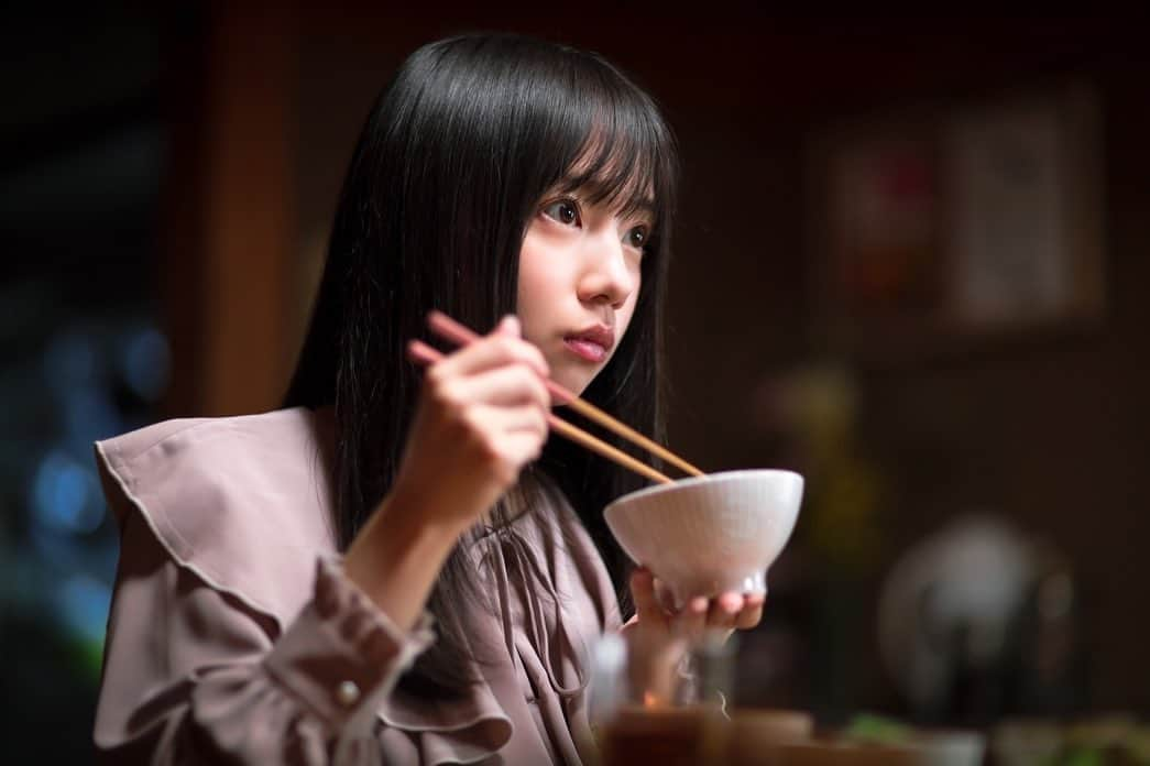 齊藤京子さんのインスタグラム写真 - (齊藤京子Instagram)「「泥濘の食卓」第2話 ありがとうございました！  深愛の衣装もお部屋も小道具もとっても可愛いです💕」10月29日 21時14分 - saitokyoko_official