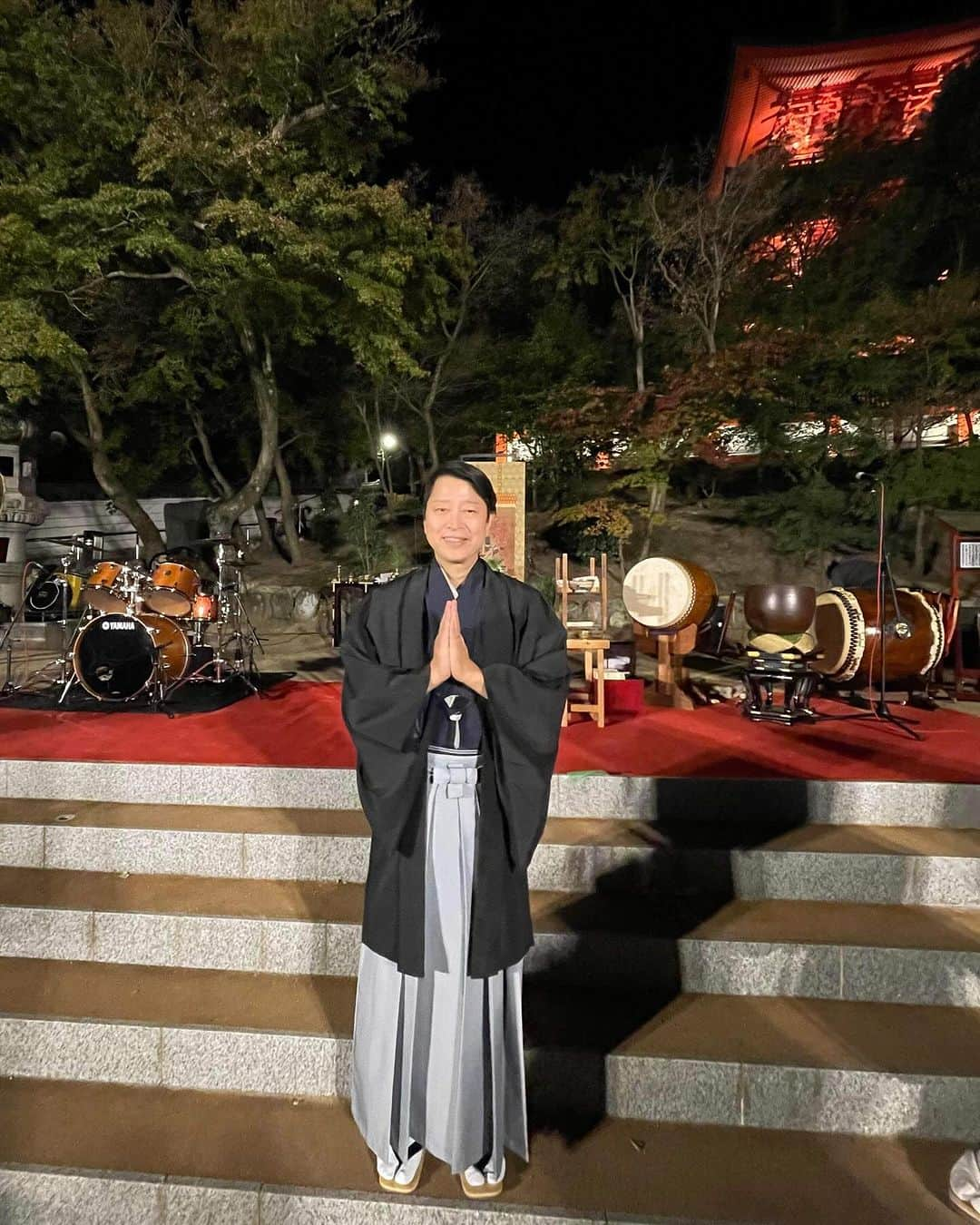 中野耕史さんのインスタグラム写真 - (中野耕史Instagram)「無事に #須磨夜音 厳修いたしました🙏 今年も心熱く、そのあと穏やかになりました ありがとうございます！ #須磨寺 #平家物語 #語り」10月29日 21時14分 - nakanocozy