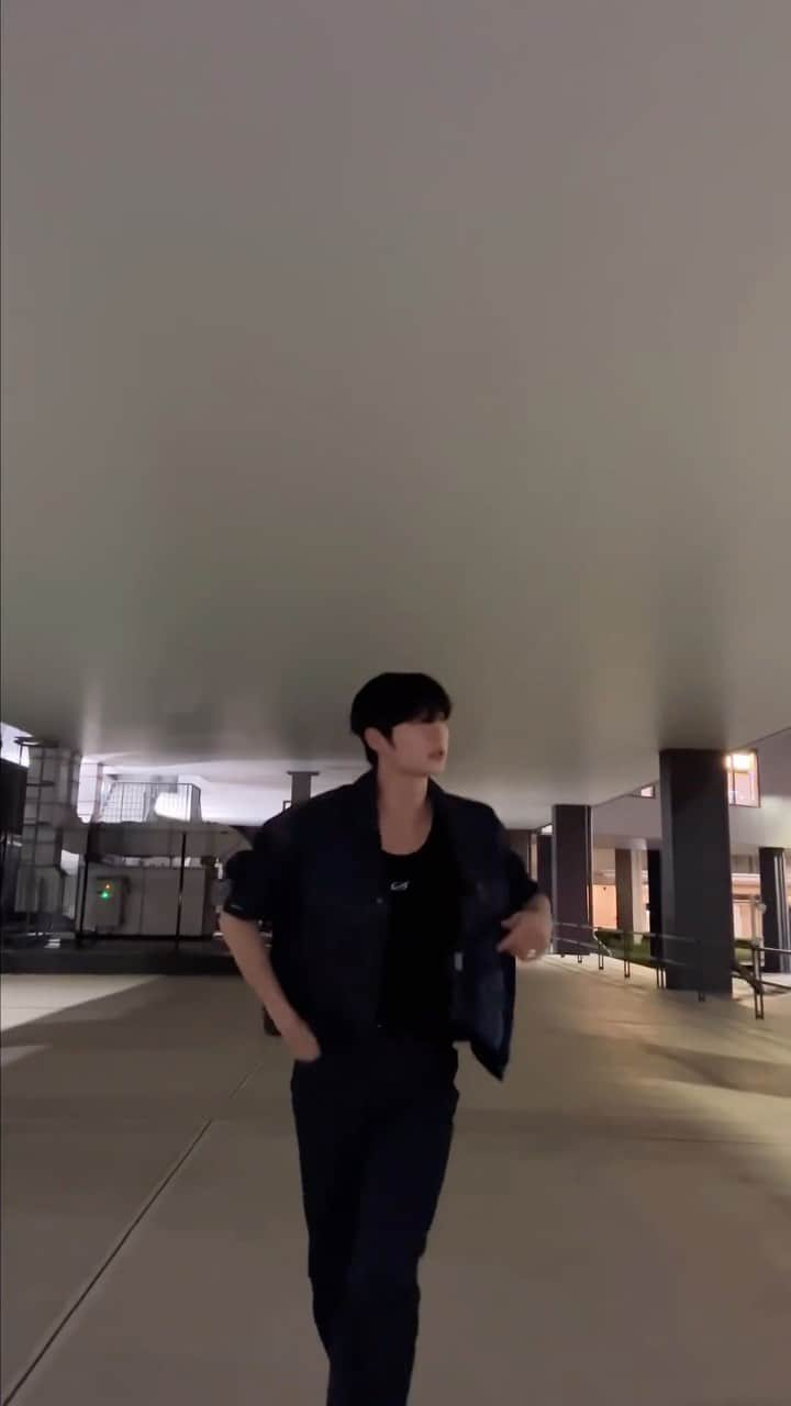 キム・ジュンソのインスタグラム：「#3D #jungkook」