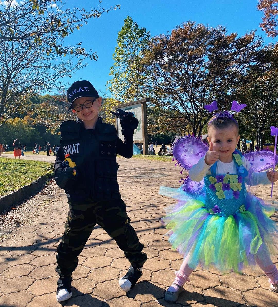 リアノン・ランゲラック（ミッチェル・ランゲラックの妻）さんのインスタグラム写真 - (リアノン・ランゲラック（ミッチェル・ランゲラックの妻）Instagram)「Annual Halloween party fun 👻🎃」10月29日 21時51分 - riri_langerak