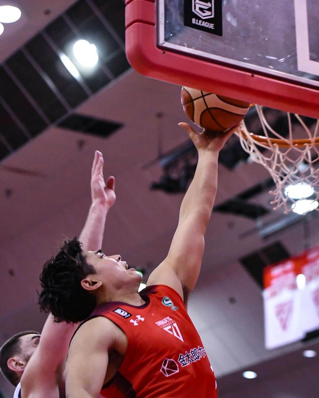 千葉ジェッツさんのインスタグラム写真 - (千葉ジェッツInstagram)「試合風景|ω･)📸  B.LEAGUE2023-24 vs.FE名古屋  🏀試合終了🏀 千葉J 73-88 FE名古屋  #連勝ならず #悔しい敗戦 #この負けを糧に #ステップアップしていこう #chibajets #Bリーグ #千葉ジェッツ #バスケ #basketball #portrait  #photograph #ジェッツ写真部 #レンズ越しの世界 #応炎🔥 #ありがとうございました✨」10月29日 21時57分 - chibajets_official