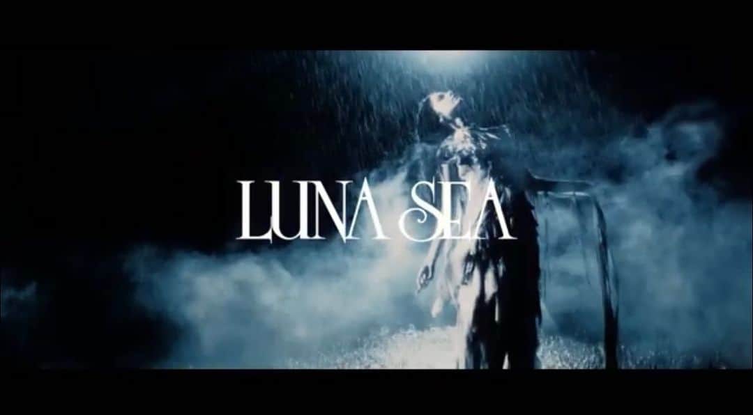 田村正和のインスタグラム：「マジで❣️  LUNA SEA『LOVELESS』MV観て‼️  YouTubeで【LUNA SEA】←検索！もう検索検索‼︎検索だよ‼︎‼︎」