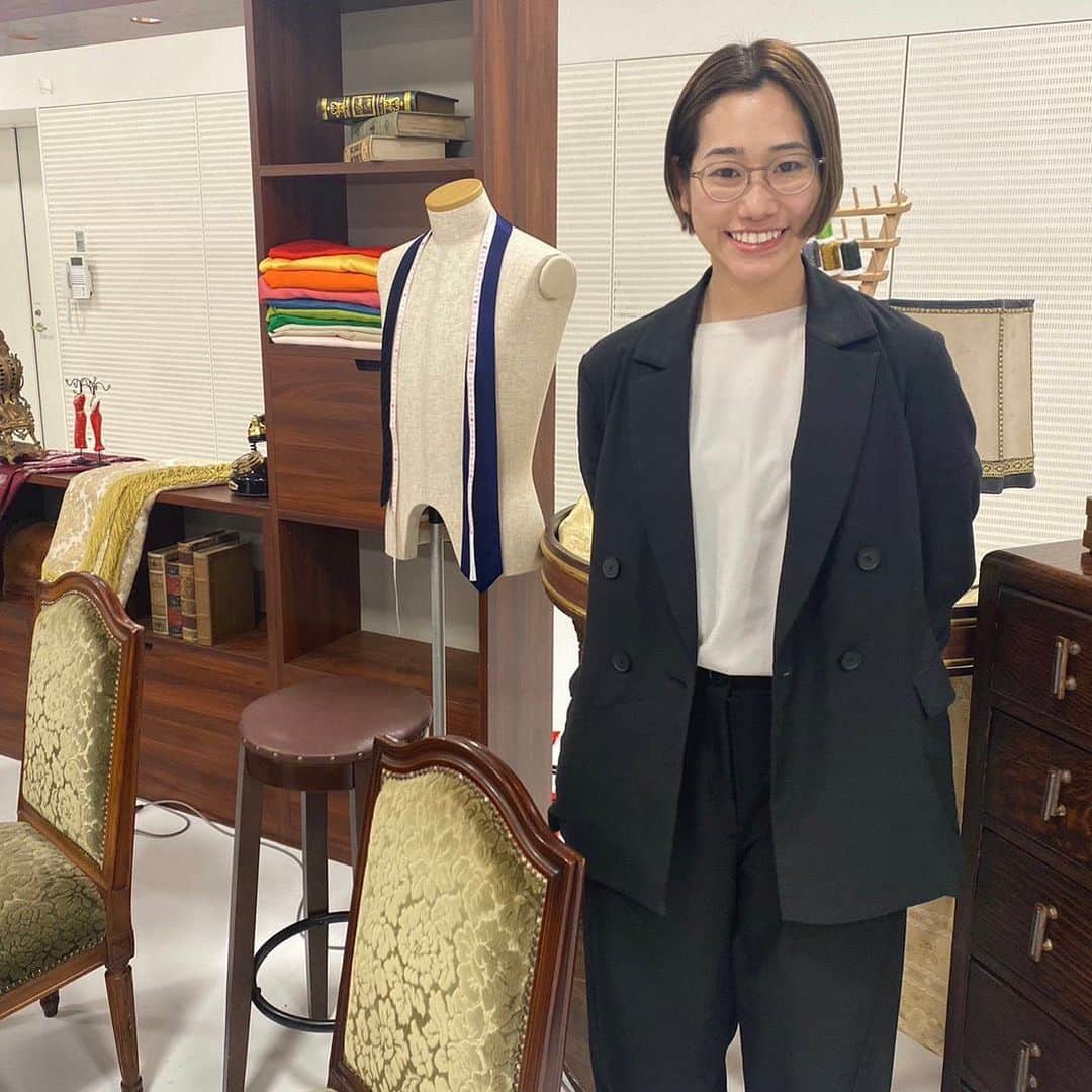 日テレ採用のインスタグラム：「ㅤㅤㅤㅤㅤㅤㅤㅤㅤㅤㅤㅤㅤ 【インスタライブのお知らせ🗣️】 10/31(火)18:30頃〜 森圭介アナウンサー(@mori_kei_suke)による就活インスタライブ開催！！  今回は2名のゲストが登場します🌈  ゲスト紹介① コンテンツ制作局・入社4年目の清家さん✨ これまでに「有吉の壁」「ゼロイチ」「ろくにんよれば町内会」「ヒルナンデス！」「カズレーザーと学ぶ。」など様々な人気番組を担当📺  お仕事についてはもちろん、就活についてもたくさんお話ししていただきます！ ぜひご視聴ください👀 ※時間は変更の可能性があります。  #日本テレビ #日テレ #テレビ局 #就活」