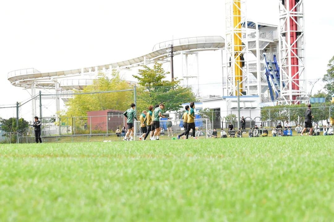 東京ヴェルディさんのインスタグラム写真 - (東京ヴェルディInstagram)「Recovery Training !!! Relax 🍀  #tokyo #verdy #tokyoverdy」10月29日 13時38分 - tokyo_verdy