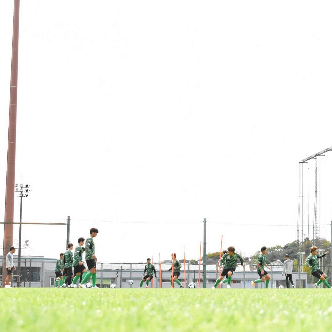 東京ヴェルディさんのインスタグラム写真 - (東京ヴェルディInstagram)「Training Session !!! Keep Going !!!  #tokyo #verdy #tokyoverdy」10月29日 13時47分 - tokyo_verdy