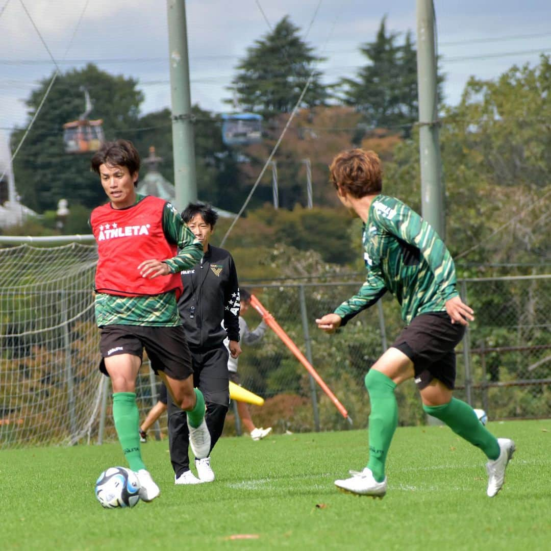 東京ヴェルディさんのインスタグラム写真 - (東京ヴェルディInstagram)「Training Session !!! Keep Going !!!  #tokyo #verdy #tokyoverdy」10月29日 13時47分 - tokyo_verdy