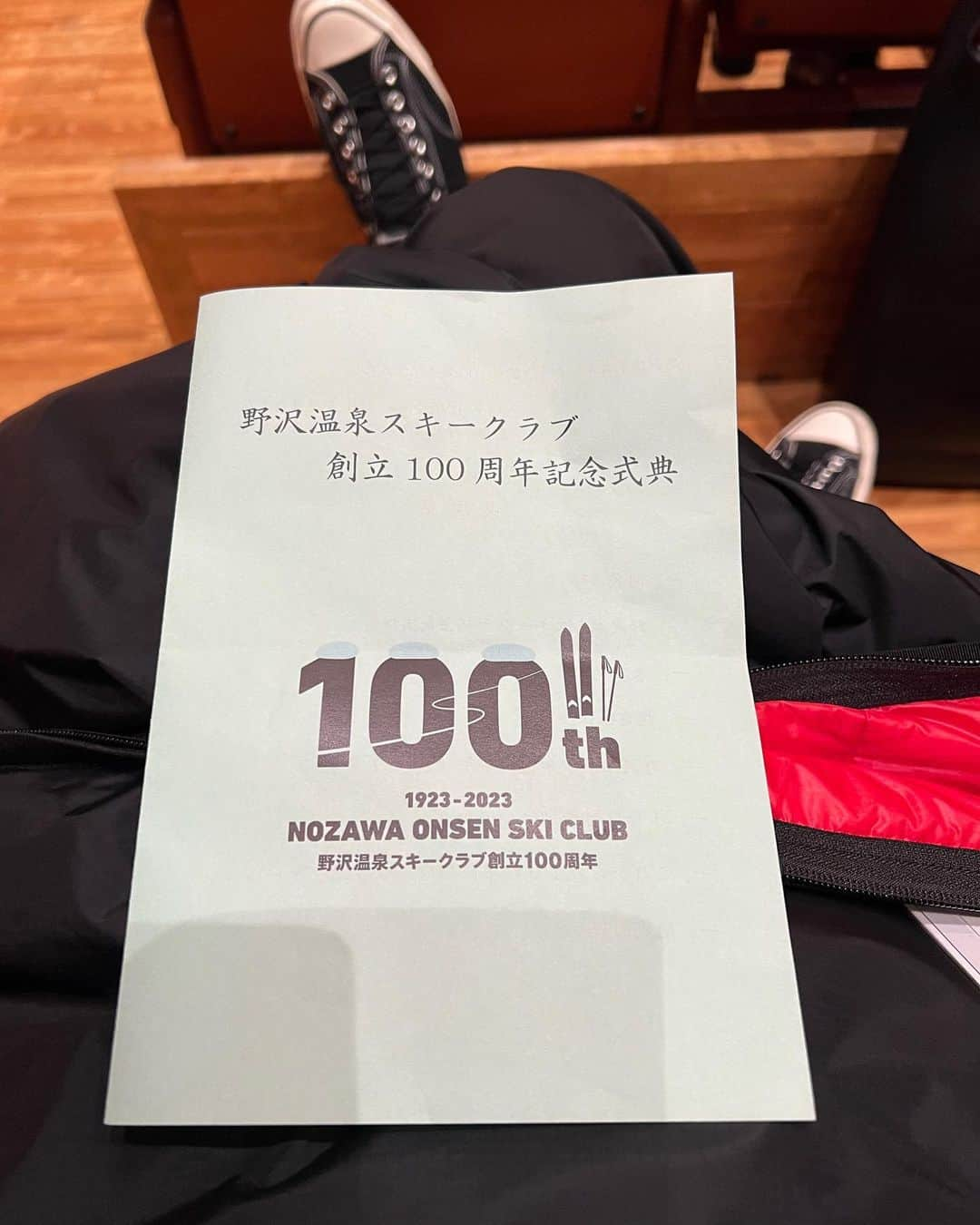 denham_japanさんのインスタグラム写真 - (denham_japanInstagram)「1923-2023 NOZAWA ONSEN SKI CLUB 野沢温泉スキークラブ創立100周年  #nozawaonsen #100周年 #おめでとうございます #denham #denhamjapan」10月29日 13時56分 - denham_japan_by_aki_negishi