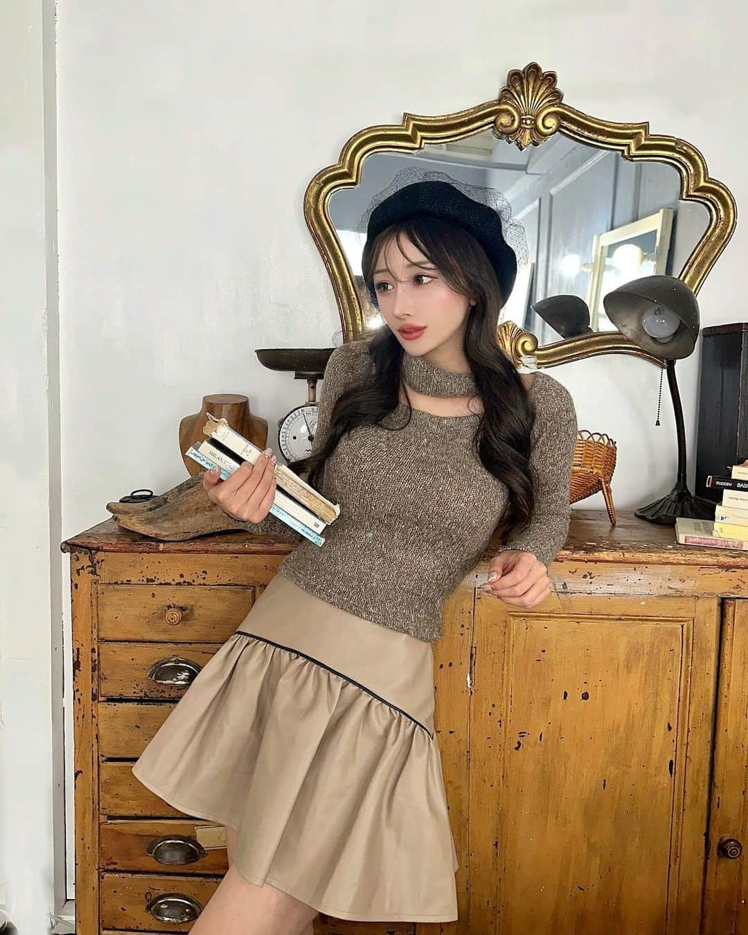 ゆかちんさんのインスタグラム写真 - (ゆかちんInstagram)「𝐚𝐮𝐭𝐮𝐦𝐧🍁𝐜𝐨𝐝𝐞🍂  #秋服 #秋服コーデ #オシャレコーデ」10月29日 14時32分 - y__chan___