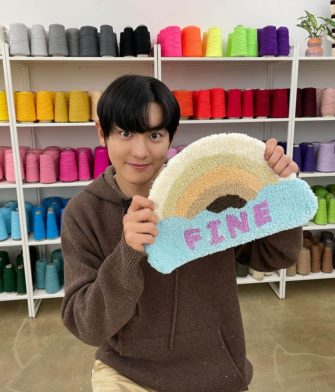 EXOさんのインスタグラム写真 - (EXOInstagram)「✨🌈☁️✨  #CHANYEOL #찬열 @real__pcy  #EXO #엑소 #weareoneEXO」10月29日 15時03分 - weareone.exo