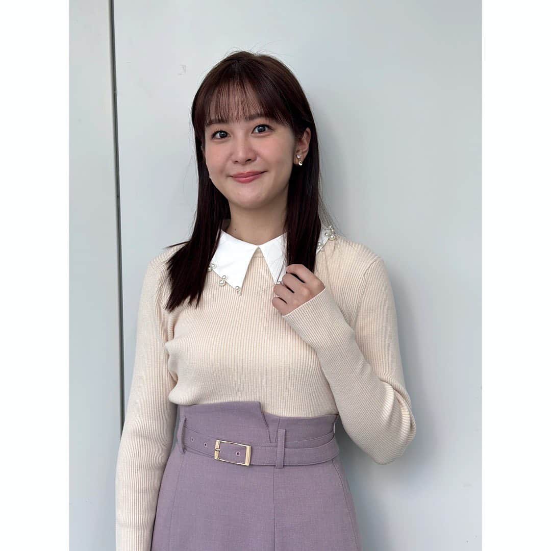 林美桜のインスタグラム：「. #ワイドスクランブル #衣装  1.2 ブラウス @naturalbeautybasic_official ワンピース @nolleys_official アクセサリー @cotomonomarche  3.4 ブラウス・スカート @nolleys_official アクセサリー @cotomonomarche  5.6 ブラウス・スカート @naturalbeautybasic_official アクセサリー @cotomonomarche  7.8 ワンピース @rosebud_official_ アクセサリー @star_jewelry_girl #10月 #秋 #コーデ」