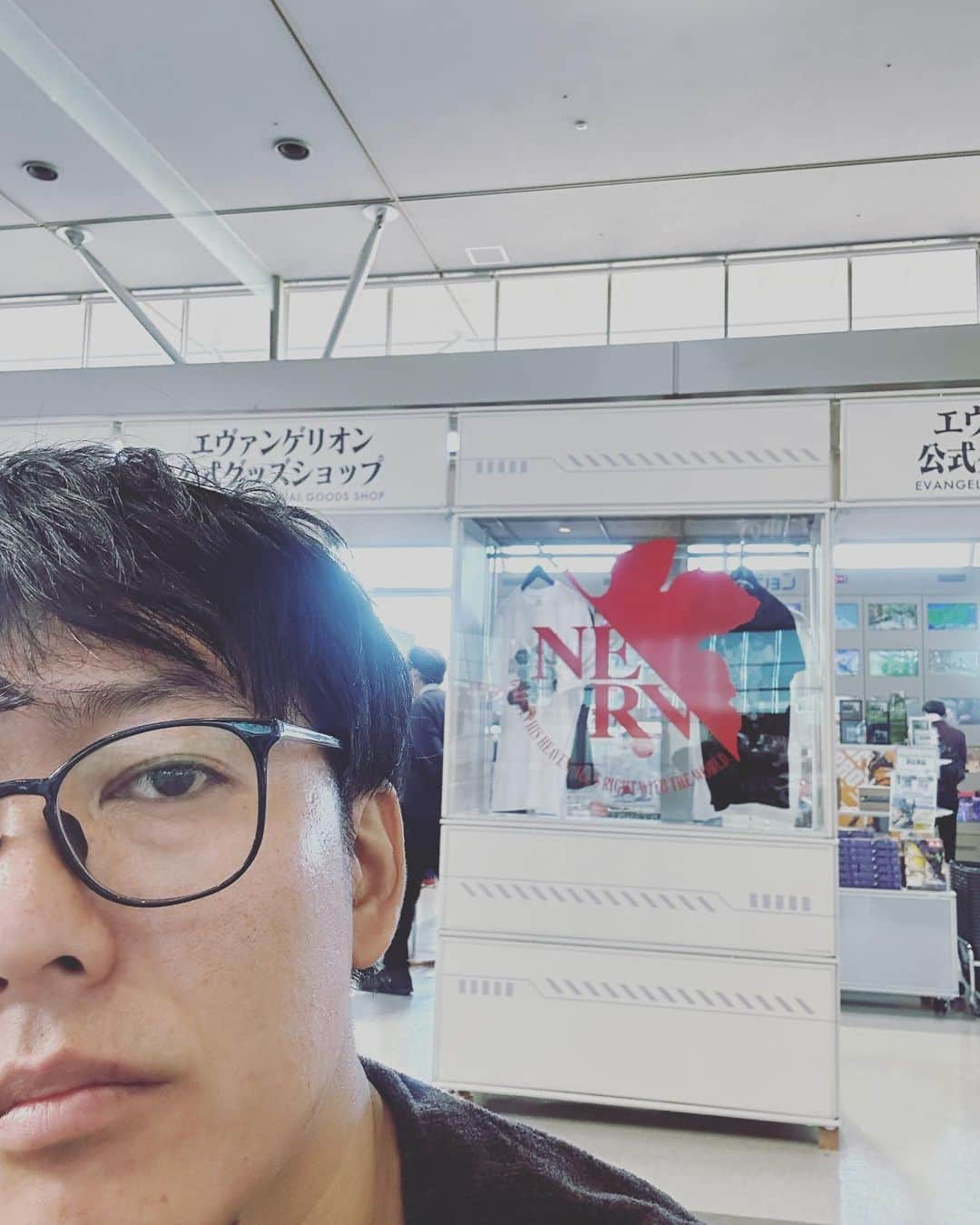 阿諏訪泰義さんのインスタグラム写真 - (阿諏訪泰義Instagram)「山口県でイベントでした！皆様暖かくて最高だった。あと山口県はエヴァ推し！」10月29日 16時24分 - ushirocityaswa