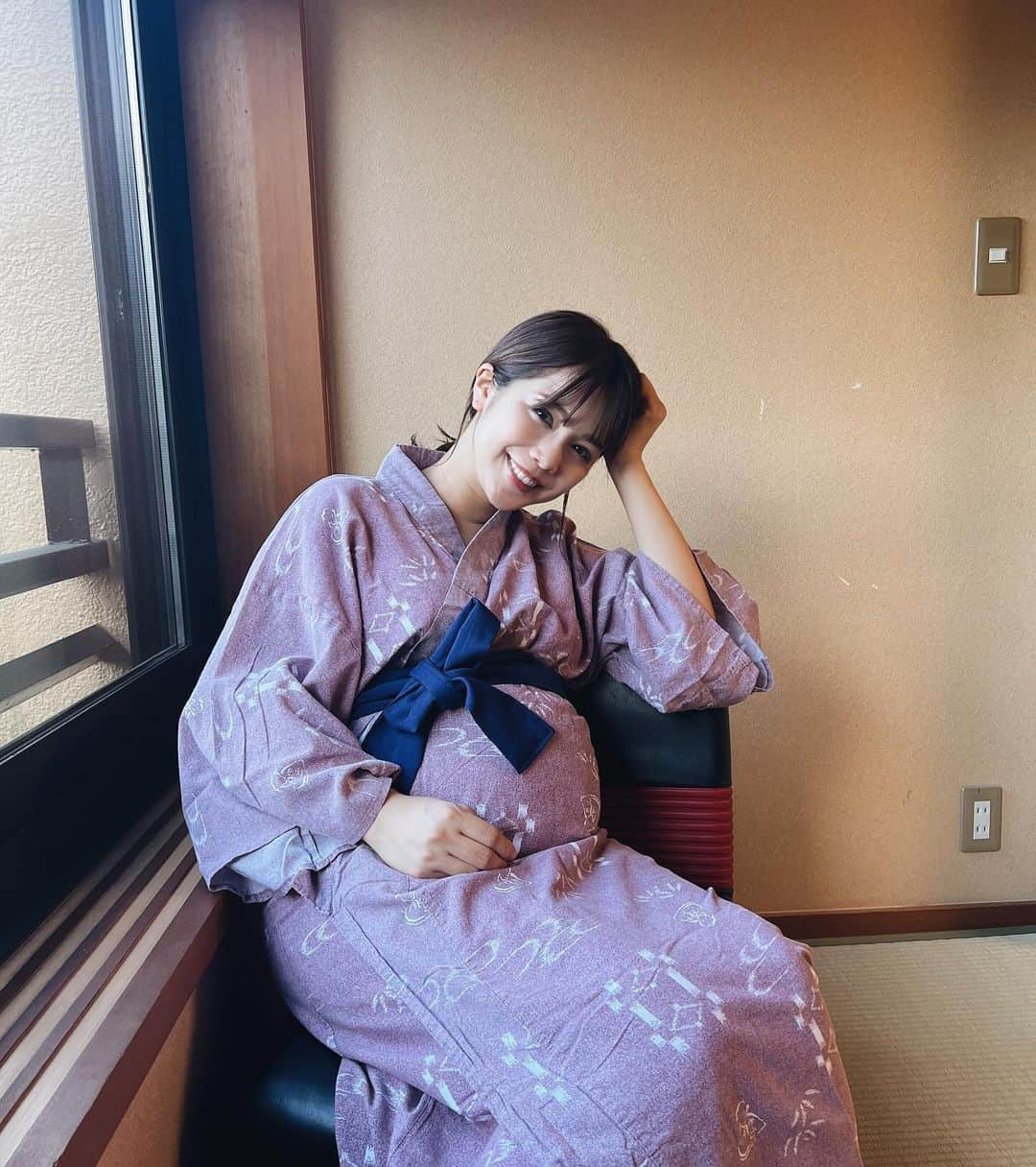 沢辺りおんさんのインスタグラム写真 - (沢辺りおんInstagram)「絶賛後期つわり🤰🤰  #妊婦生活  #妊婦」10月29日 16時24分 - rionsawabe