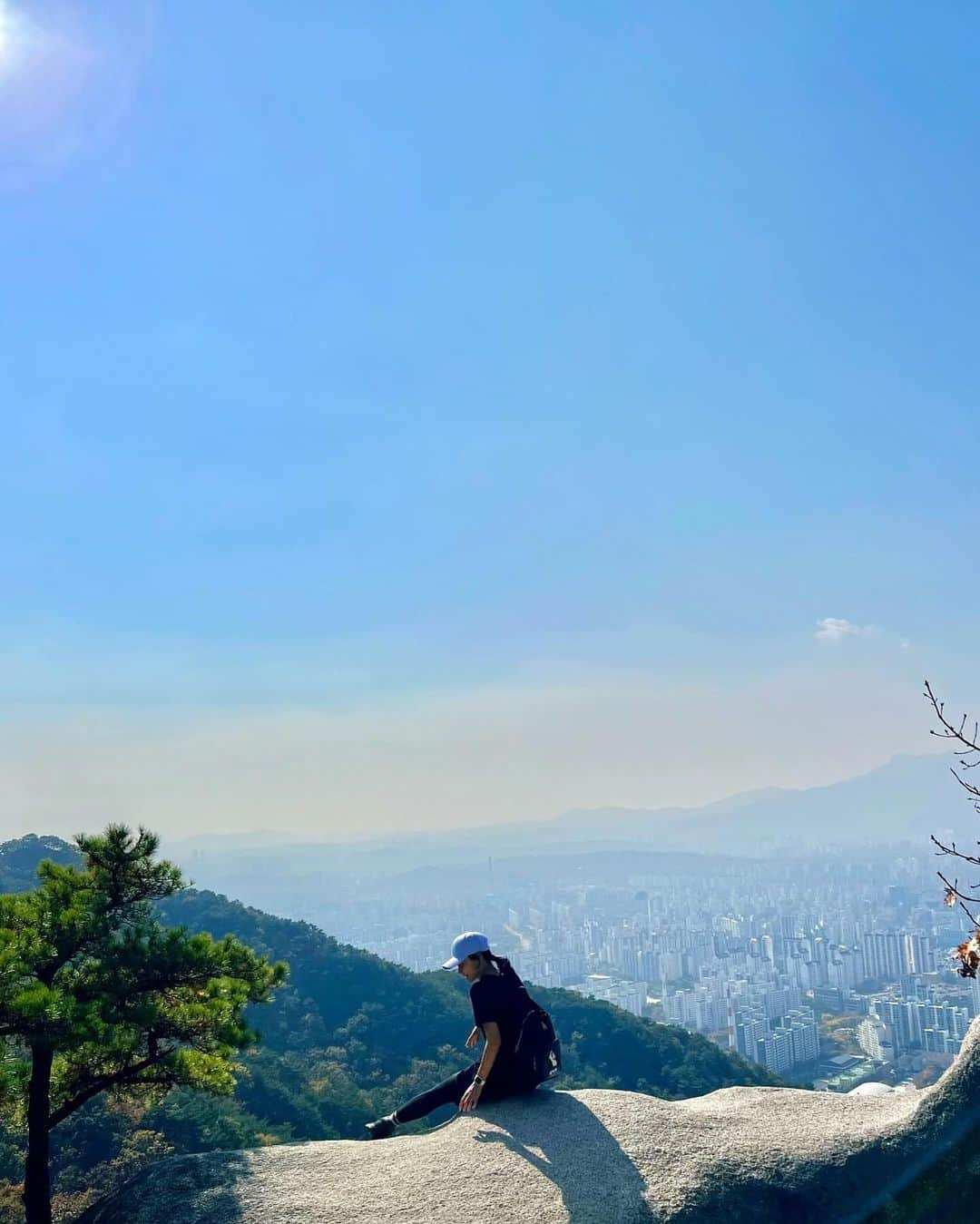 シン・ソユルさんのインスタグラム写真 - (シン・ソユルInstagram)「⛰️」10月29日 16時34分 - shin_so_yul