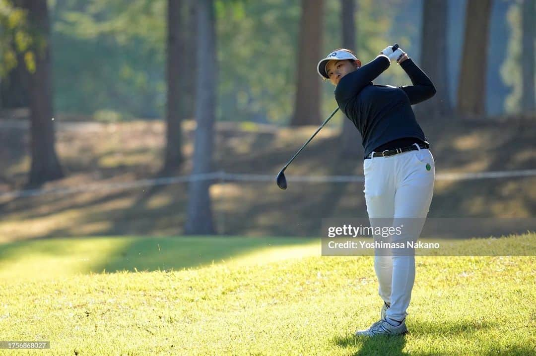 竹山佳林さんのインスタグラム写真 - (竹山佳林Instagram)「静ヒルズレディース森ビルカップ⛳️  毎週何かに気付けてるから、悔しいけど楽しい🌱 小さなことでも発見は大事💡日々コツコツ成長中🐌  次は「明治安田レディスオープンゴルフトーナメント」🏌🏻‍♀️  #golf #jlpga #ステップアップツアー  #静ヒルズレディース森ビルカップ  #newbalance #newbalancegolf  #長谷工コーポレーション  #pinggolf  #株式会社商美コーポレーション  #株式会社リンクス #リンクスゴルフ  #株式会社achieve #teamachieve #topworksbody  #kasco #ゴルフレーヴ #titleist #angle磁気ネックレス #palmax #ustmamiya #glaux #eonsports #phiten」10月29日 16時35分 - karin.takeyama